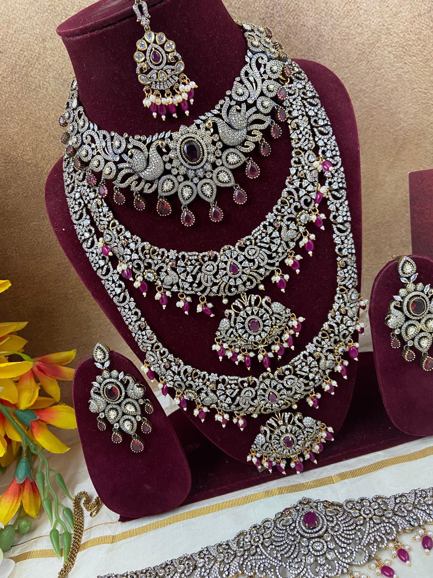 Victoria semi bridal jewellery Sb365