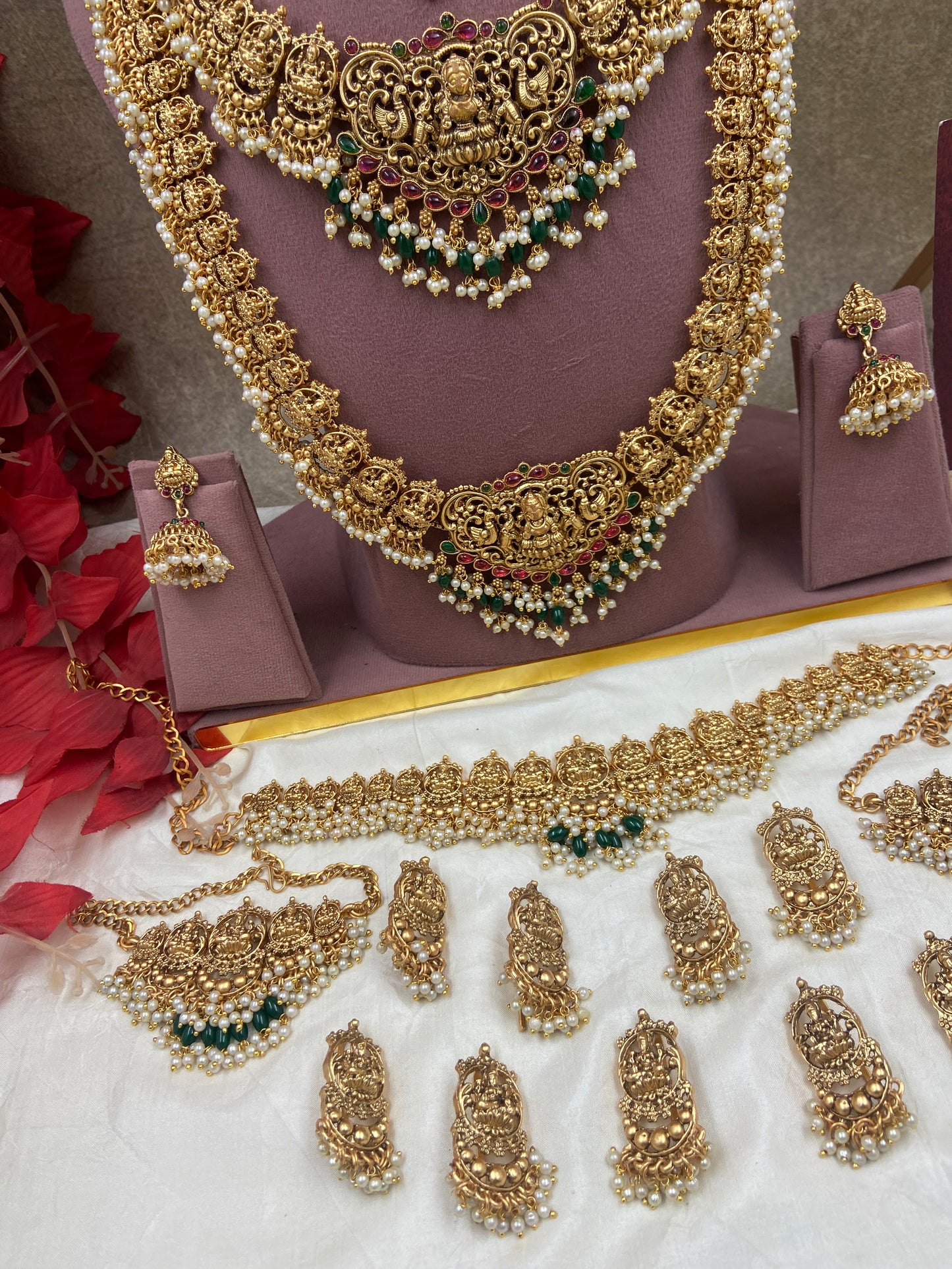 Gutapussalu full bridal jewellery Br181