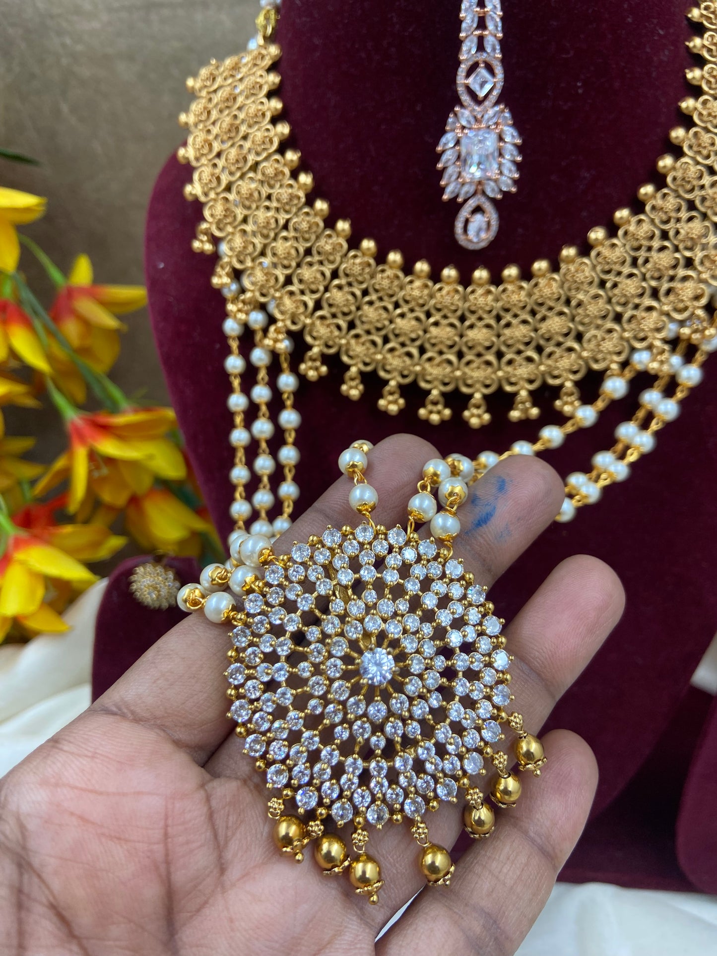 Premium Stone and pearl haram N862