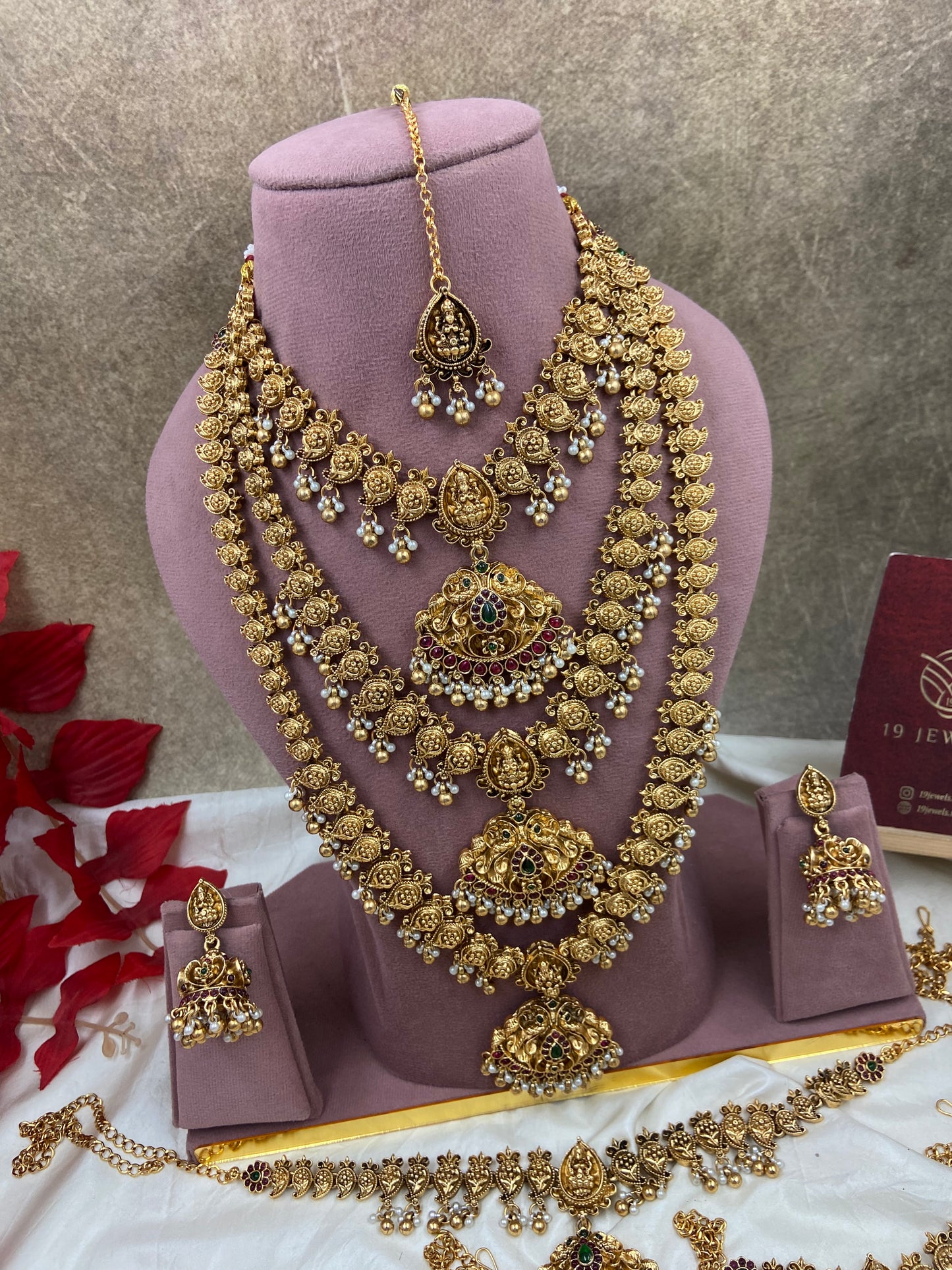Non idol full bridal jewellery Br196