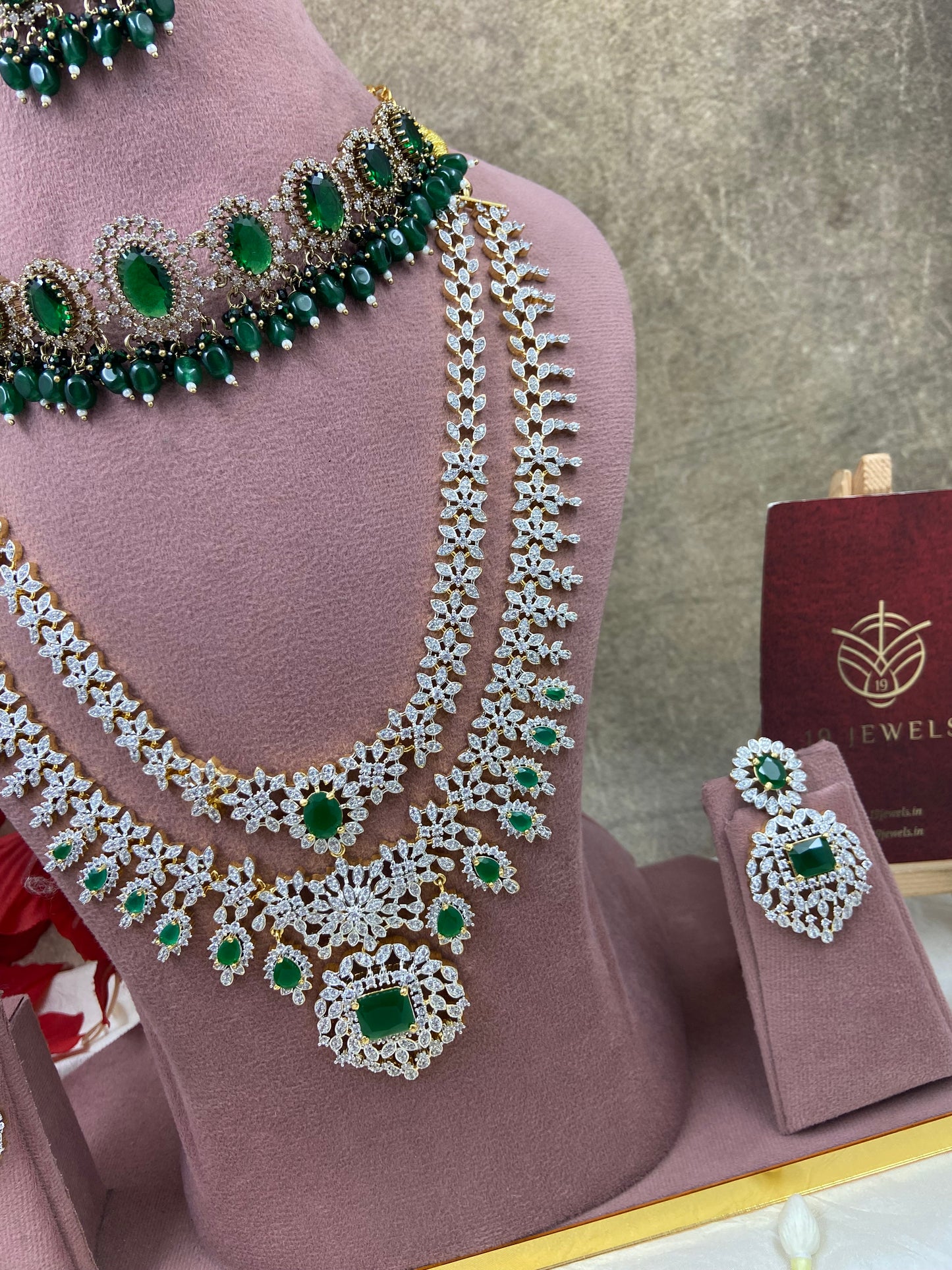 Premium American diamond necklace N1079