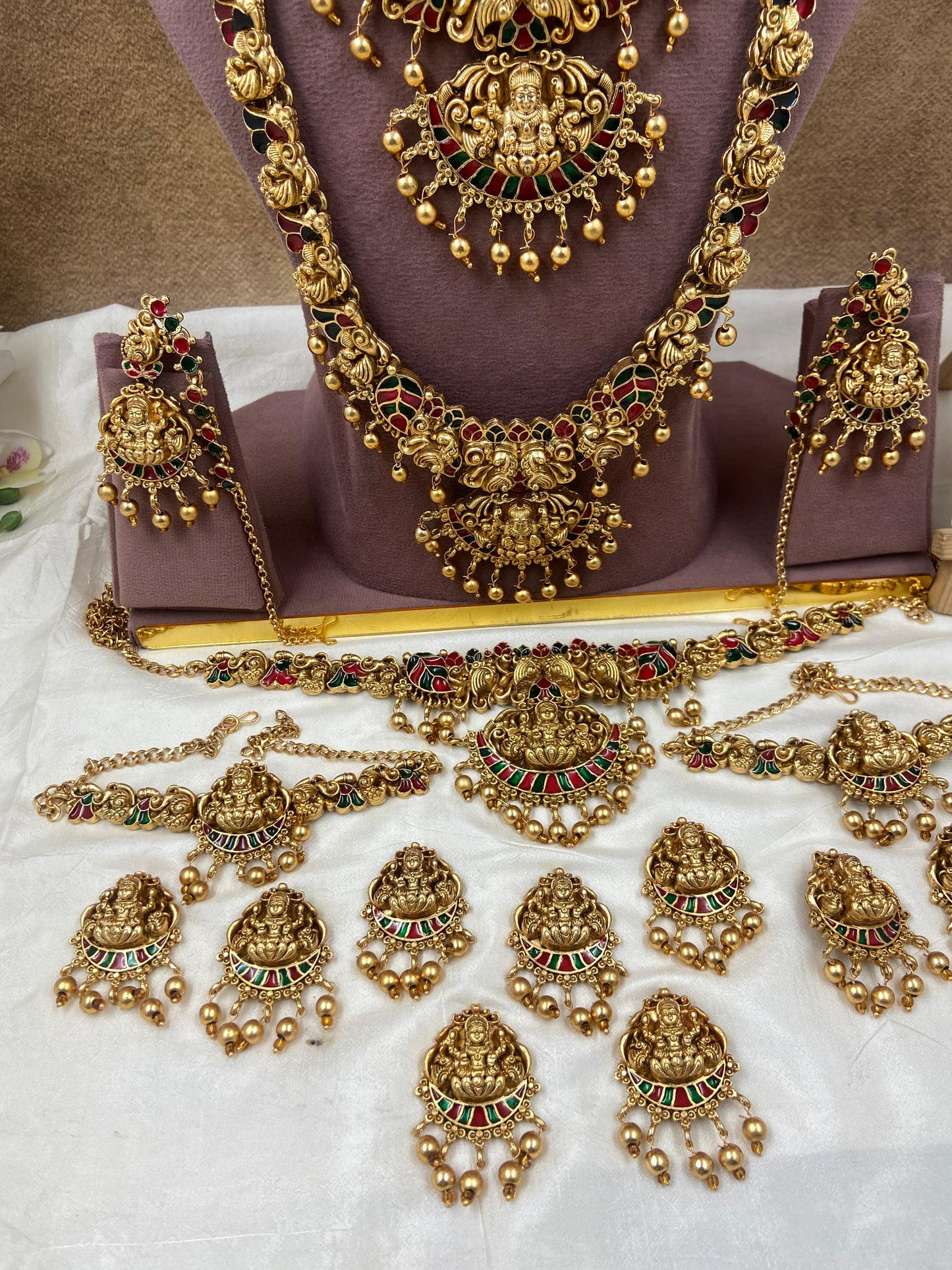 Full bridal jewellery Br285