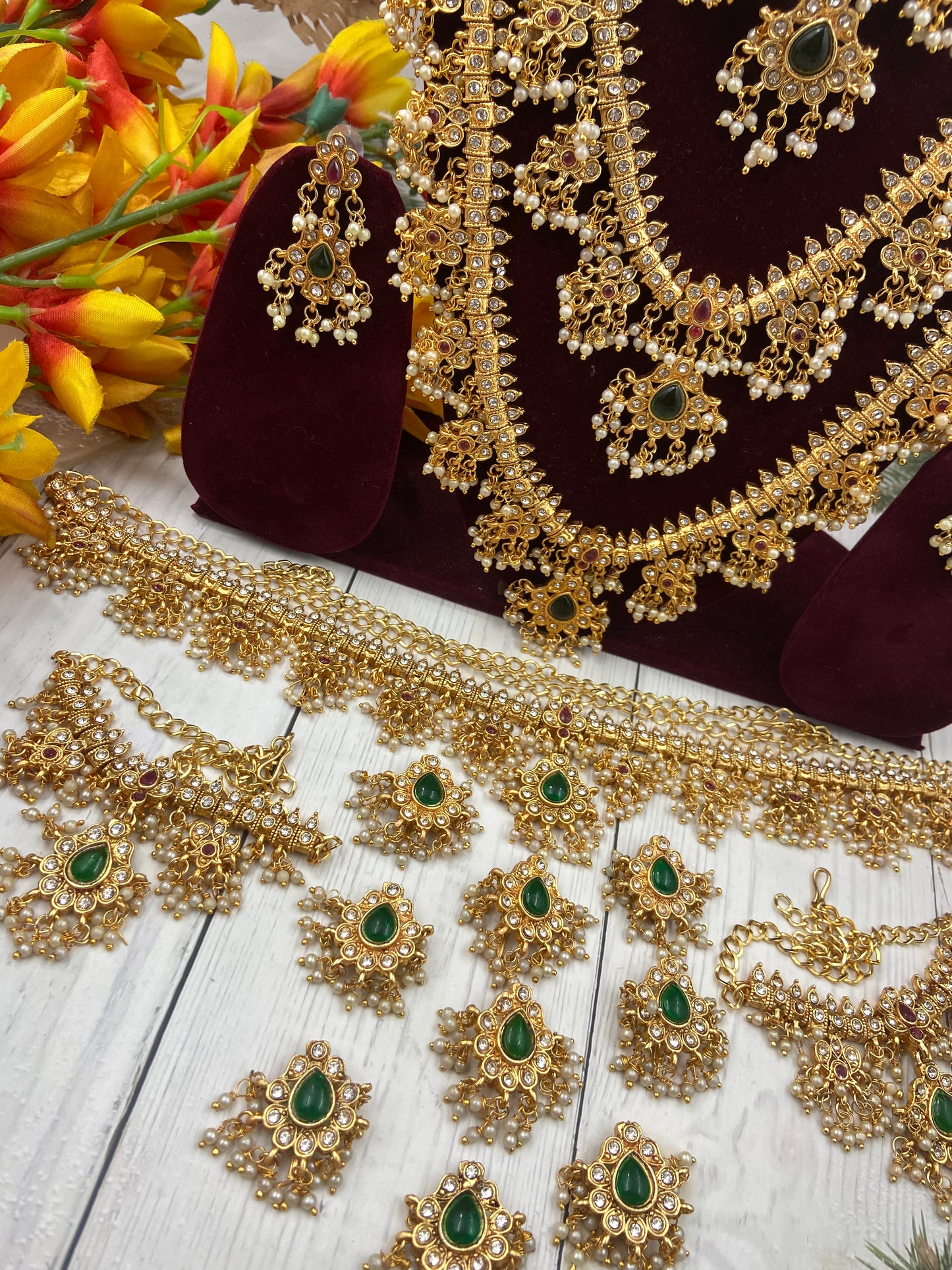 Gutapussalu bridal set Br066