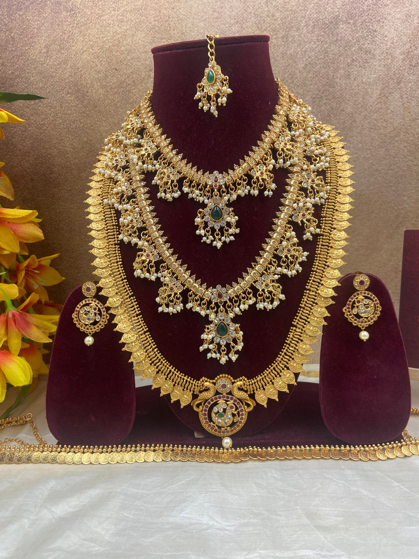 Premium coin & Gutapussalu semi bridal Sb390