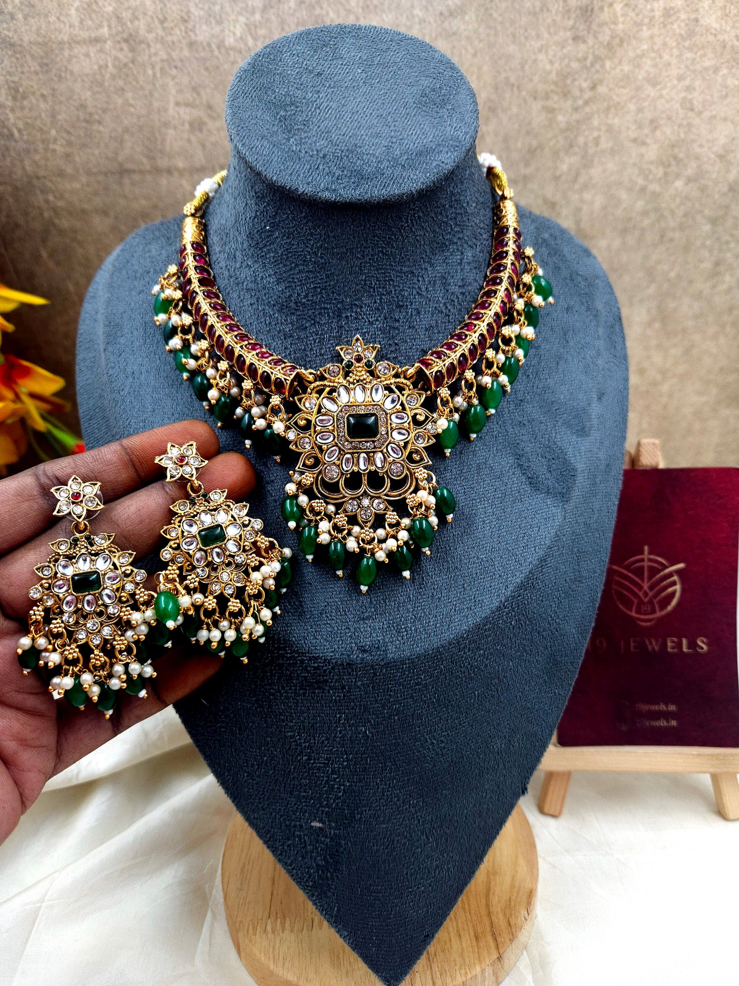 Necklace N835