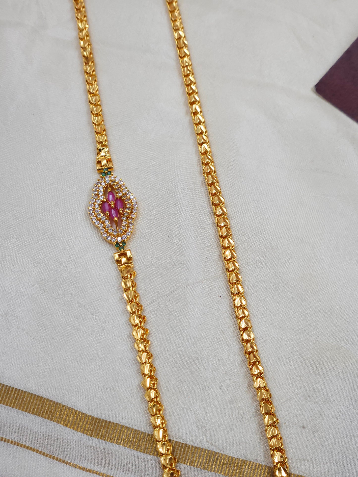 Mopu chain N1592