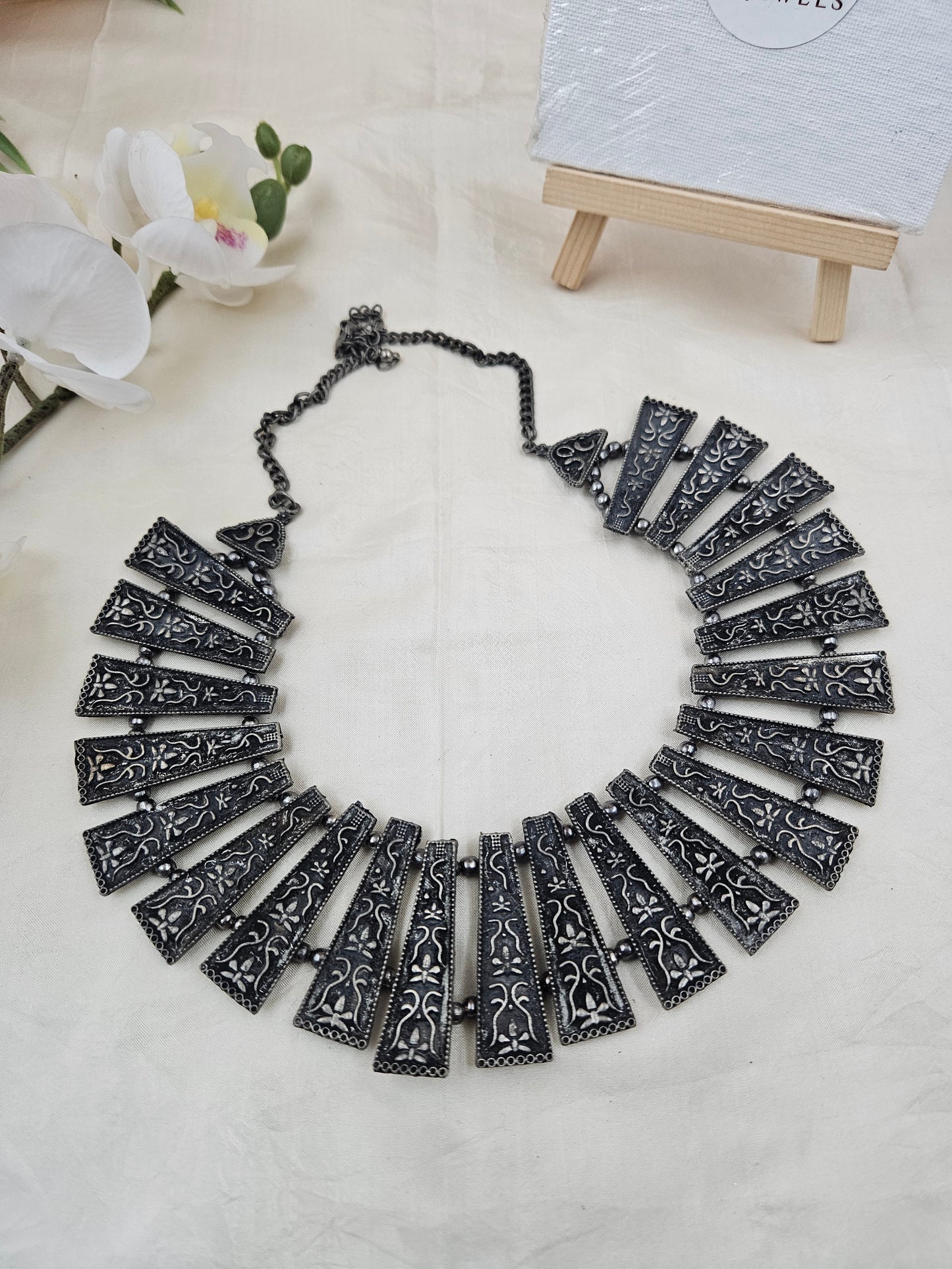 Antique Boho Collar Necklace
Ge025