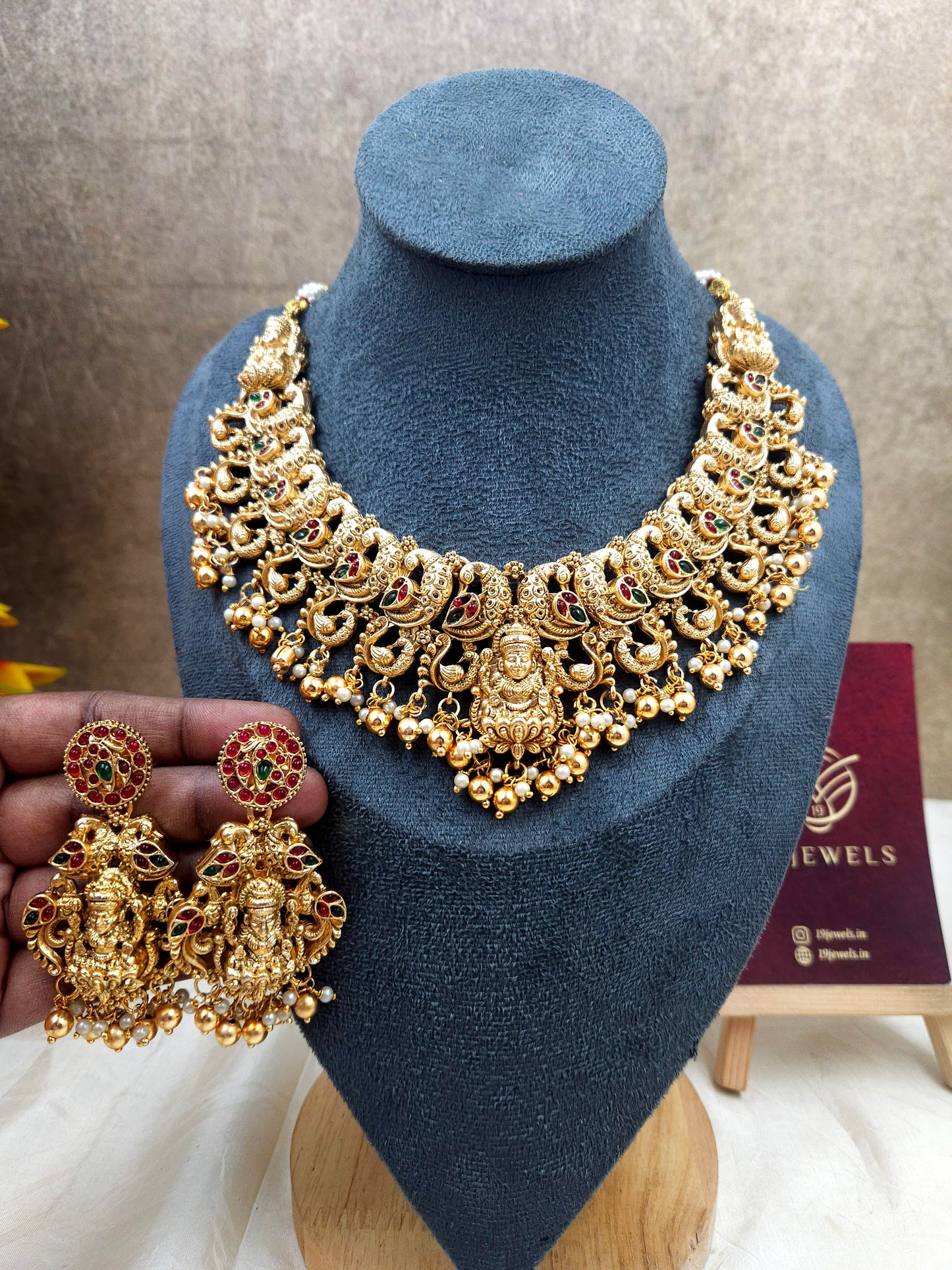 Grand necklace set N890