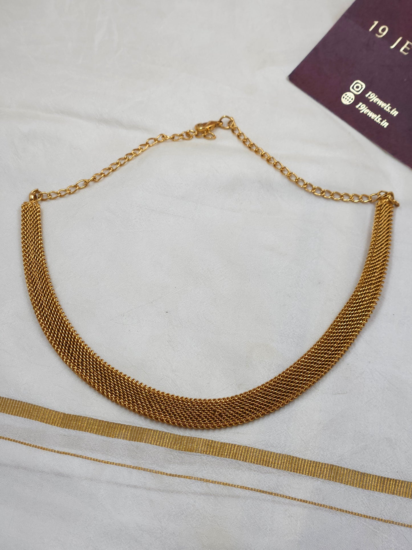Netted chain N1589