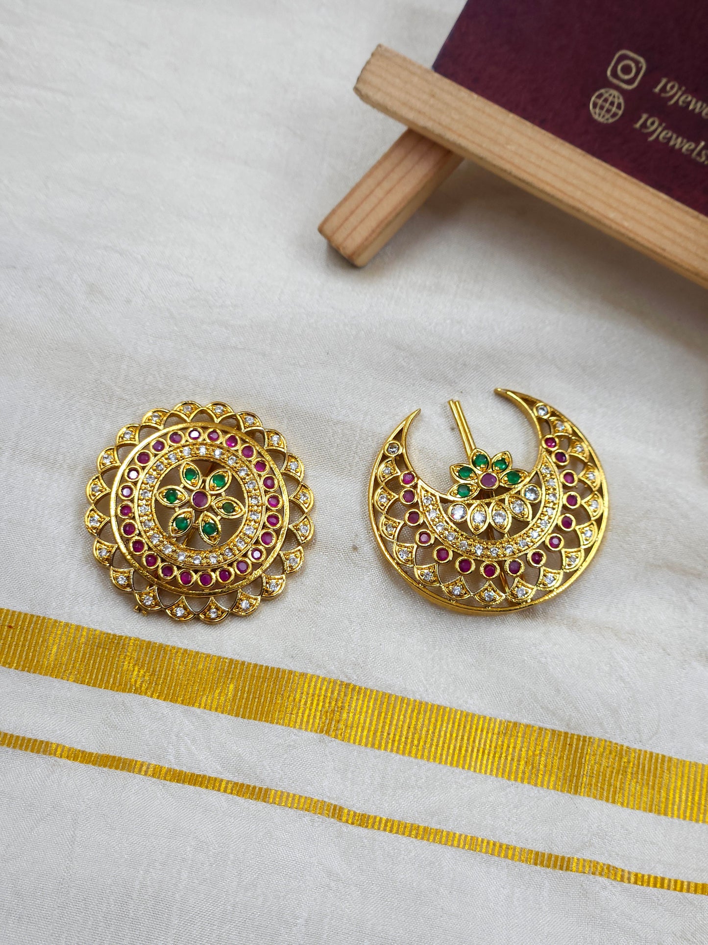 Sun moon Hair choti Hr325