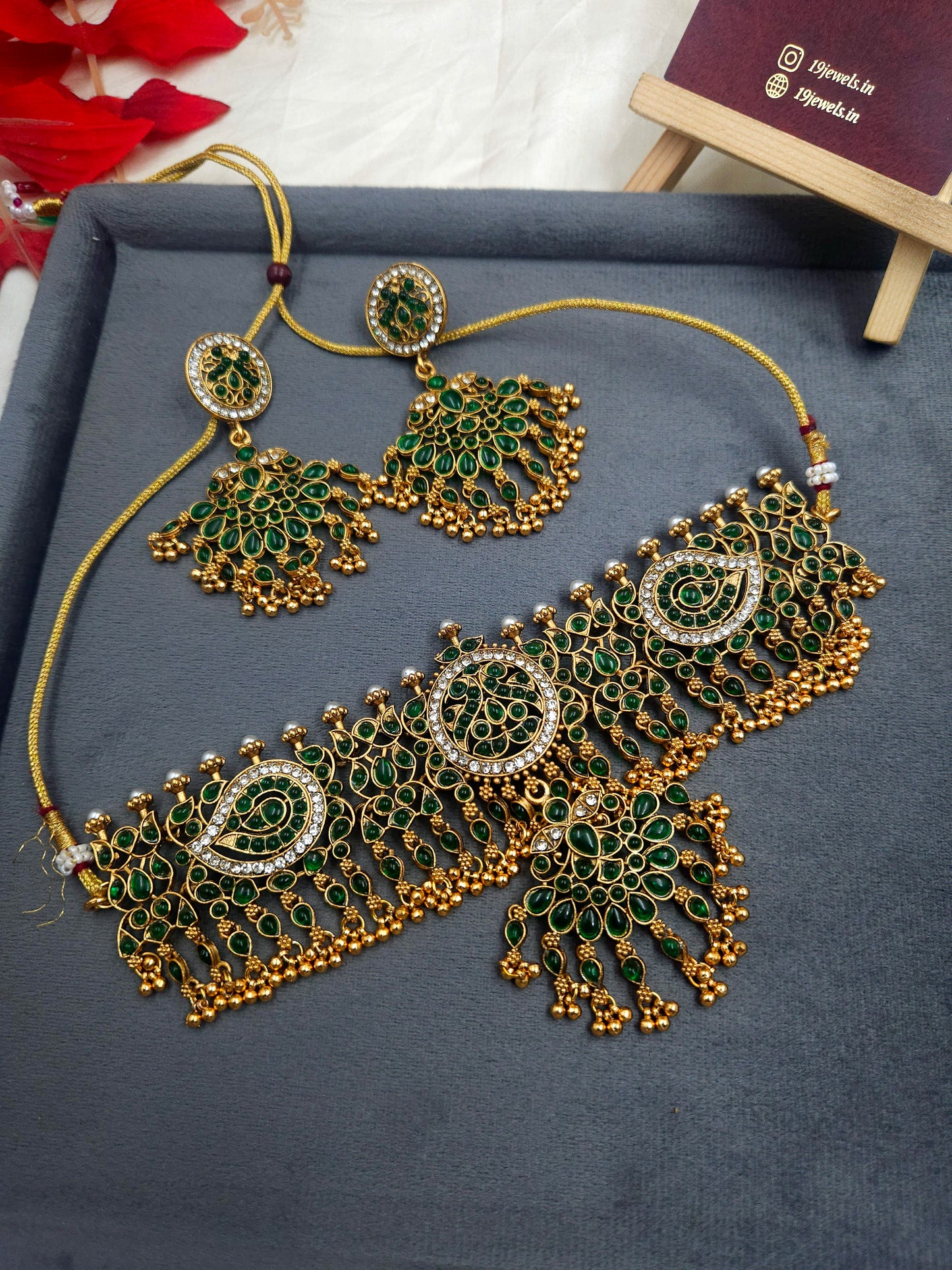 Choker set N945