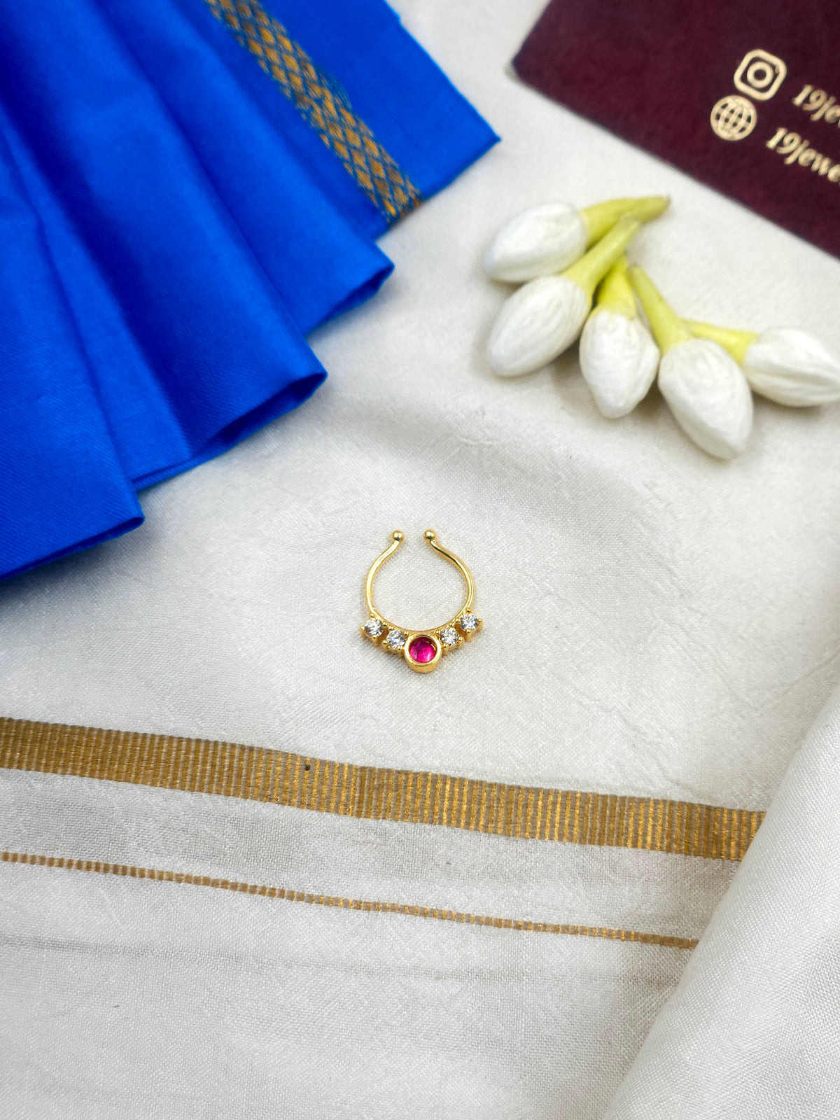 Jadau Nose pin 615