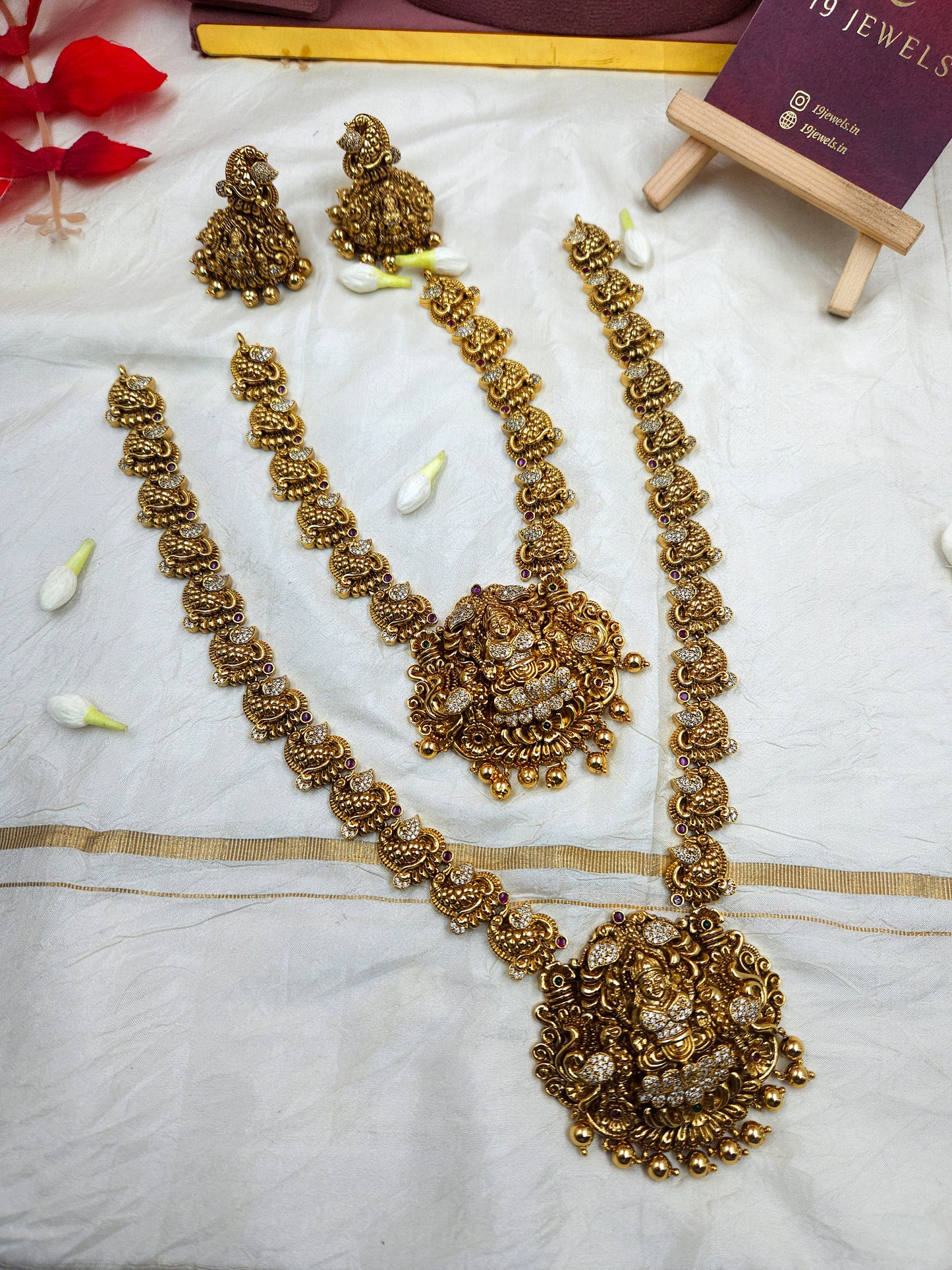 Nakshi golden aura lakshmi temple premium combo necklaces Sb616