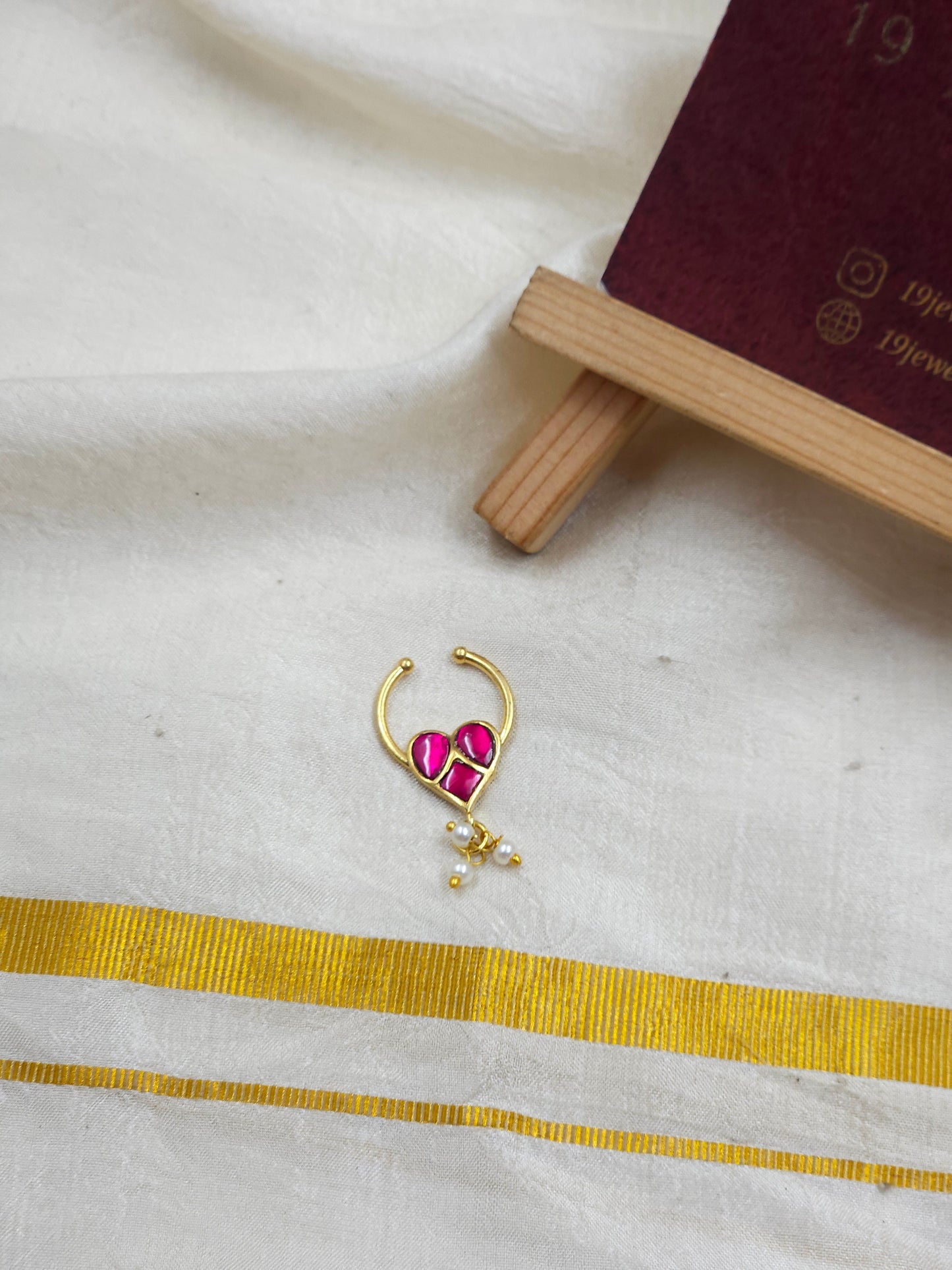 Jadau Nose pin 293-J4