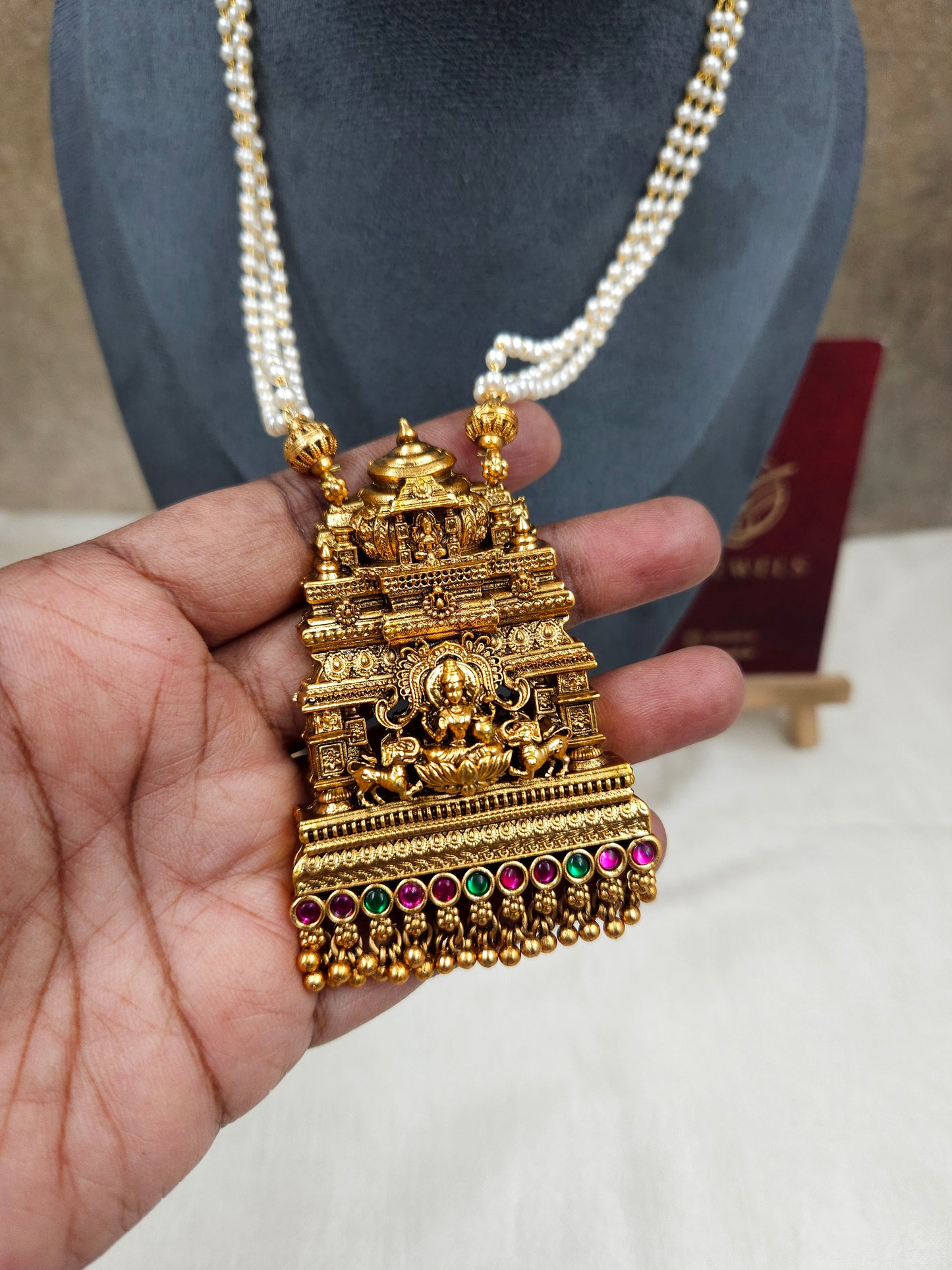 Pearl lakshmi mala N1356-A10