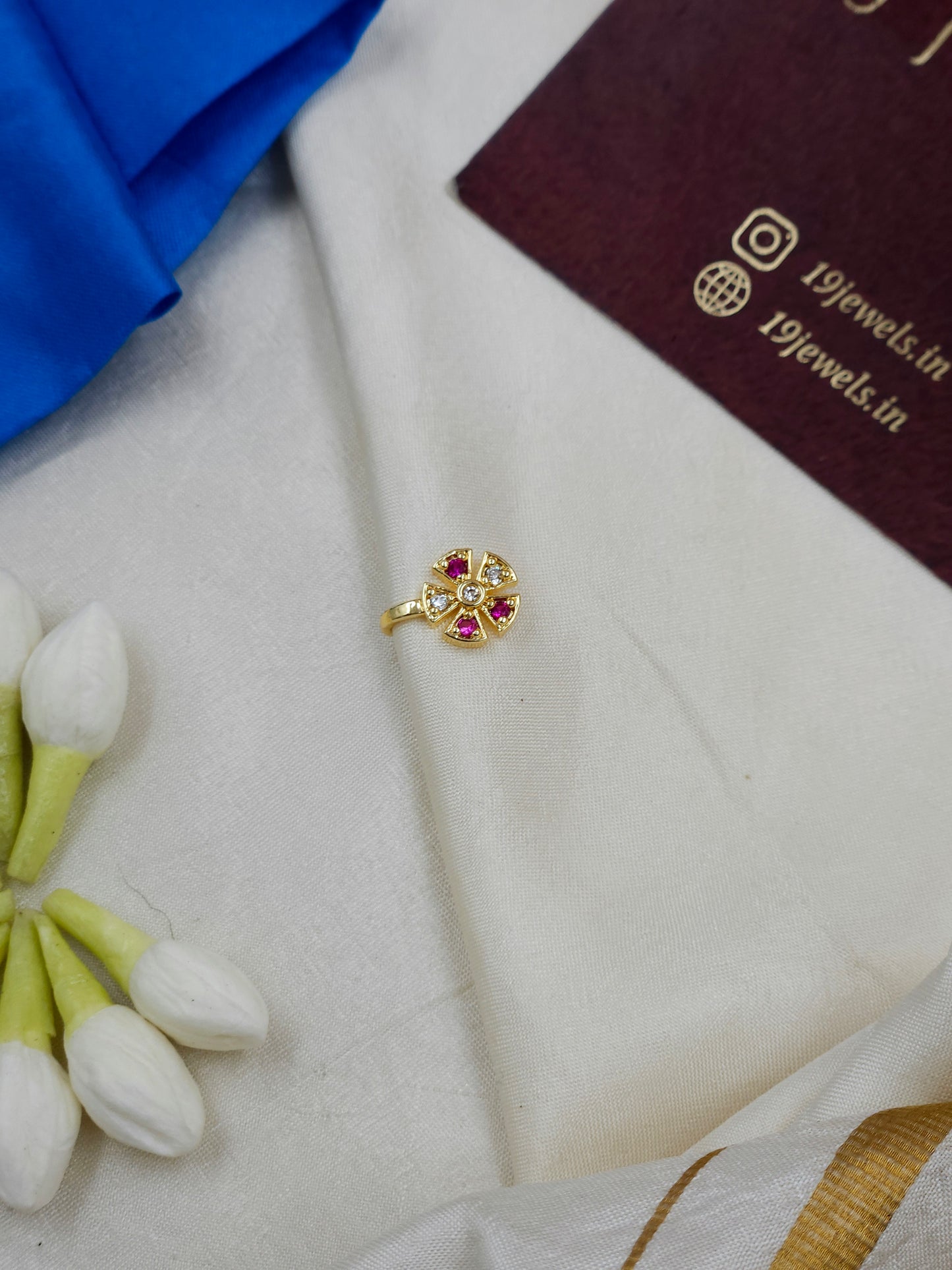 Press Nose pin 585