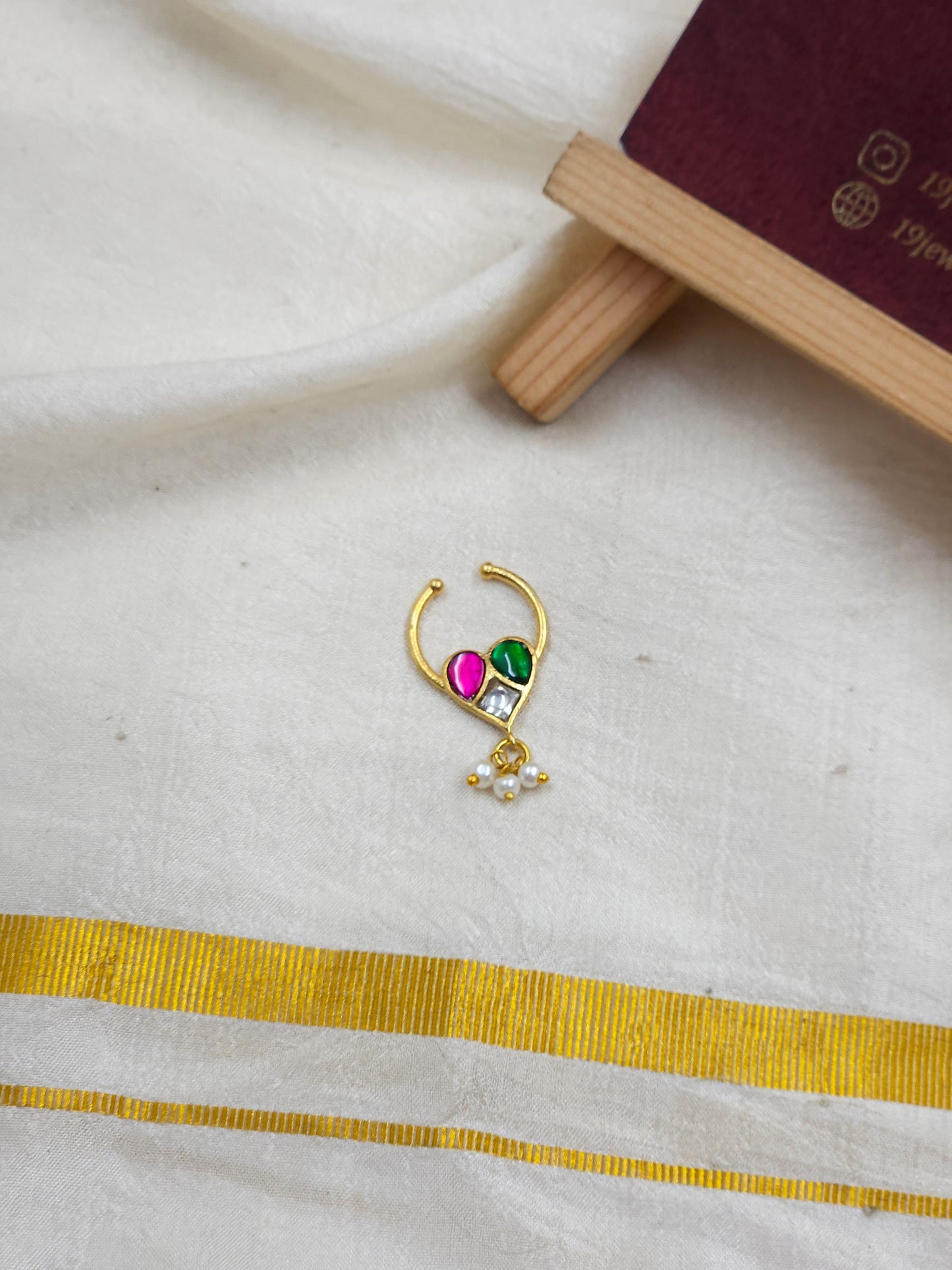 Jadau Nose pin 296-J4