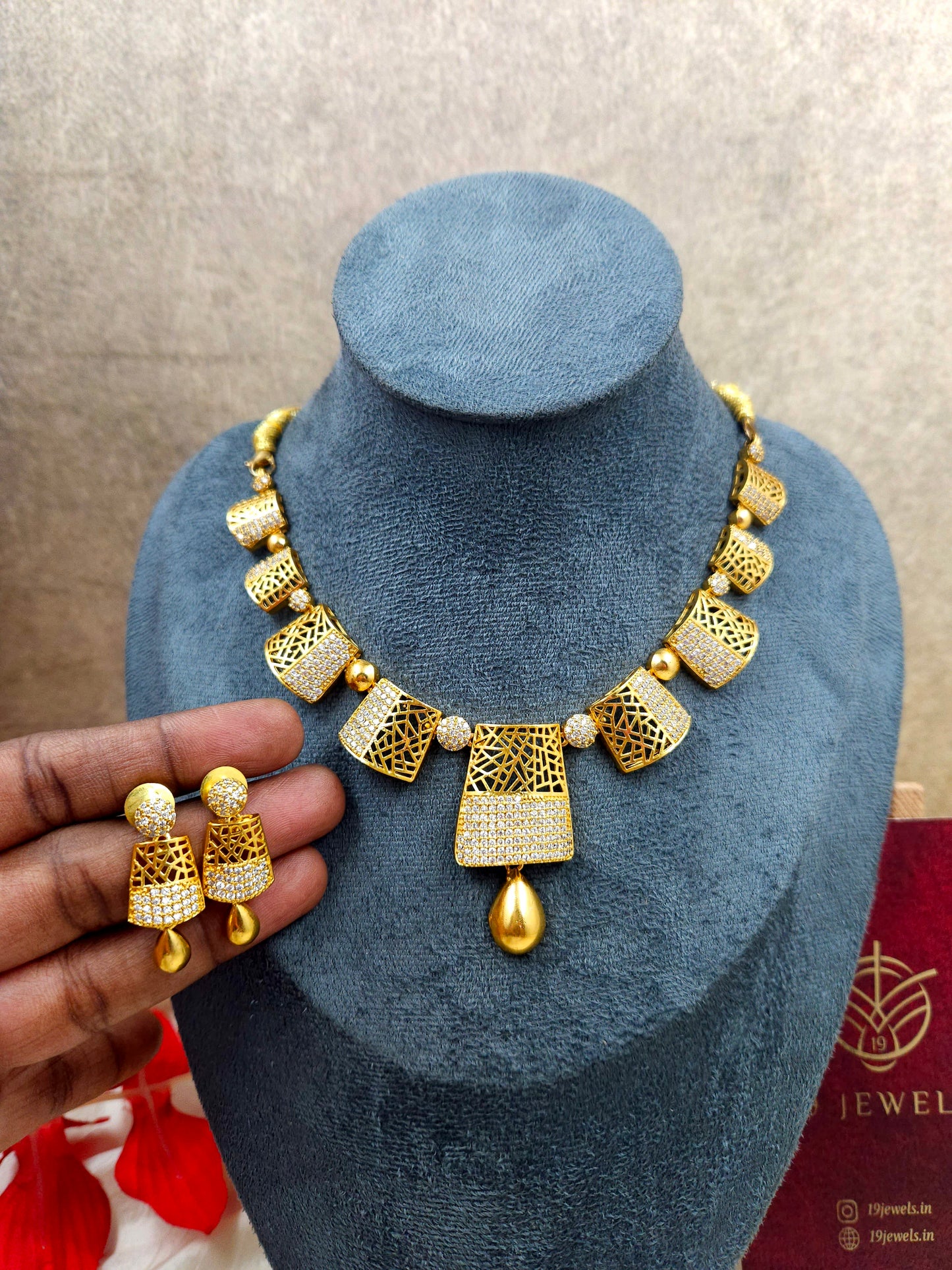 Premium cz ad necklace N266