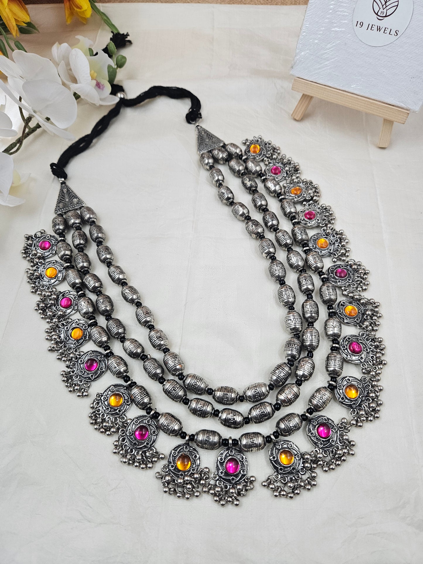 Nayantara silver haram Ge024