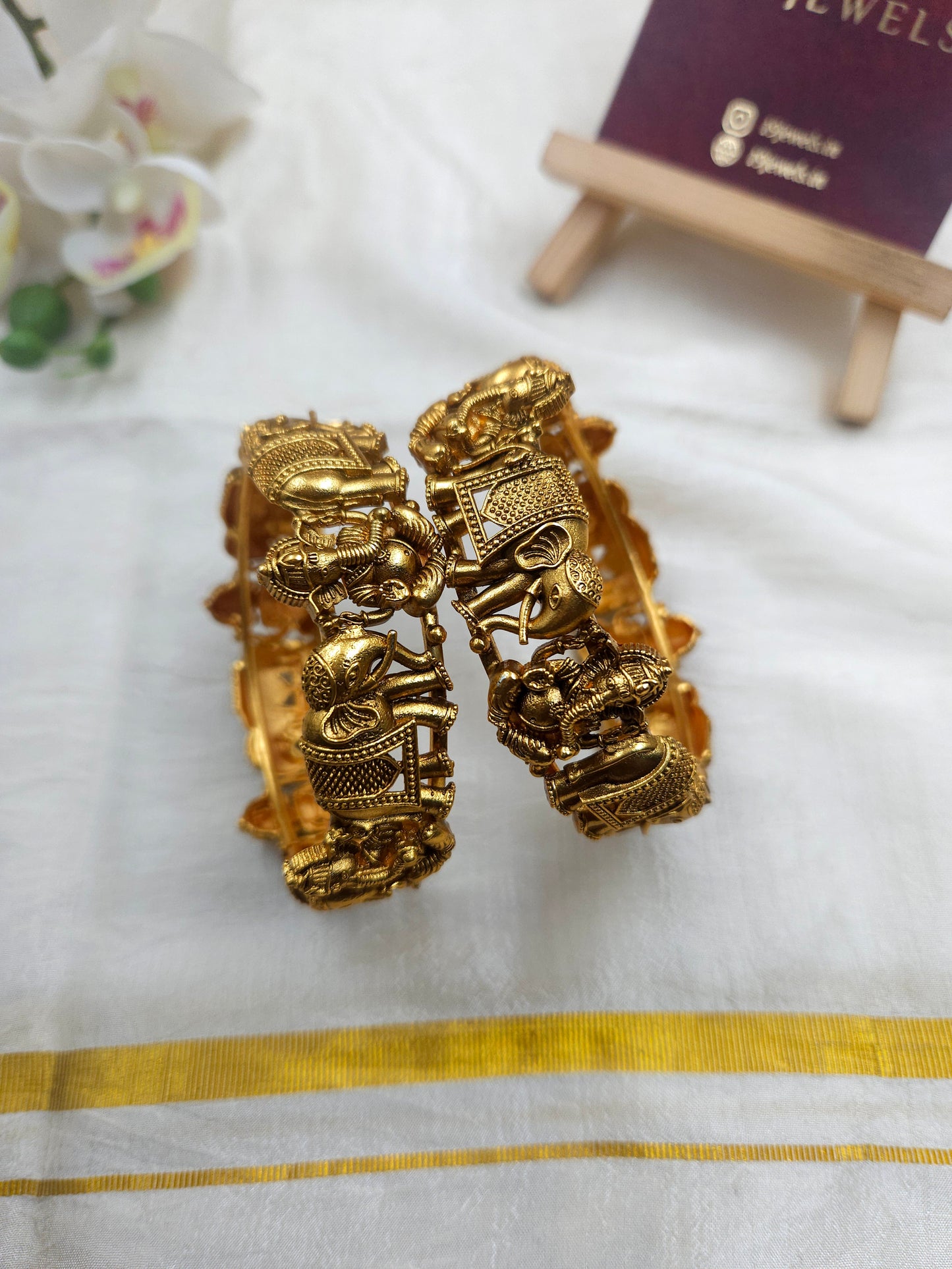Vinayak gaja bangles Bn174