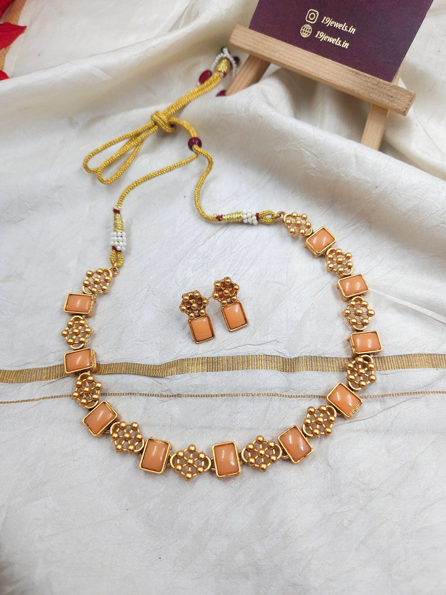 Marble necklace N384