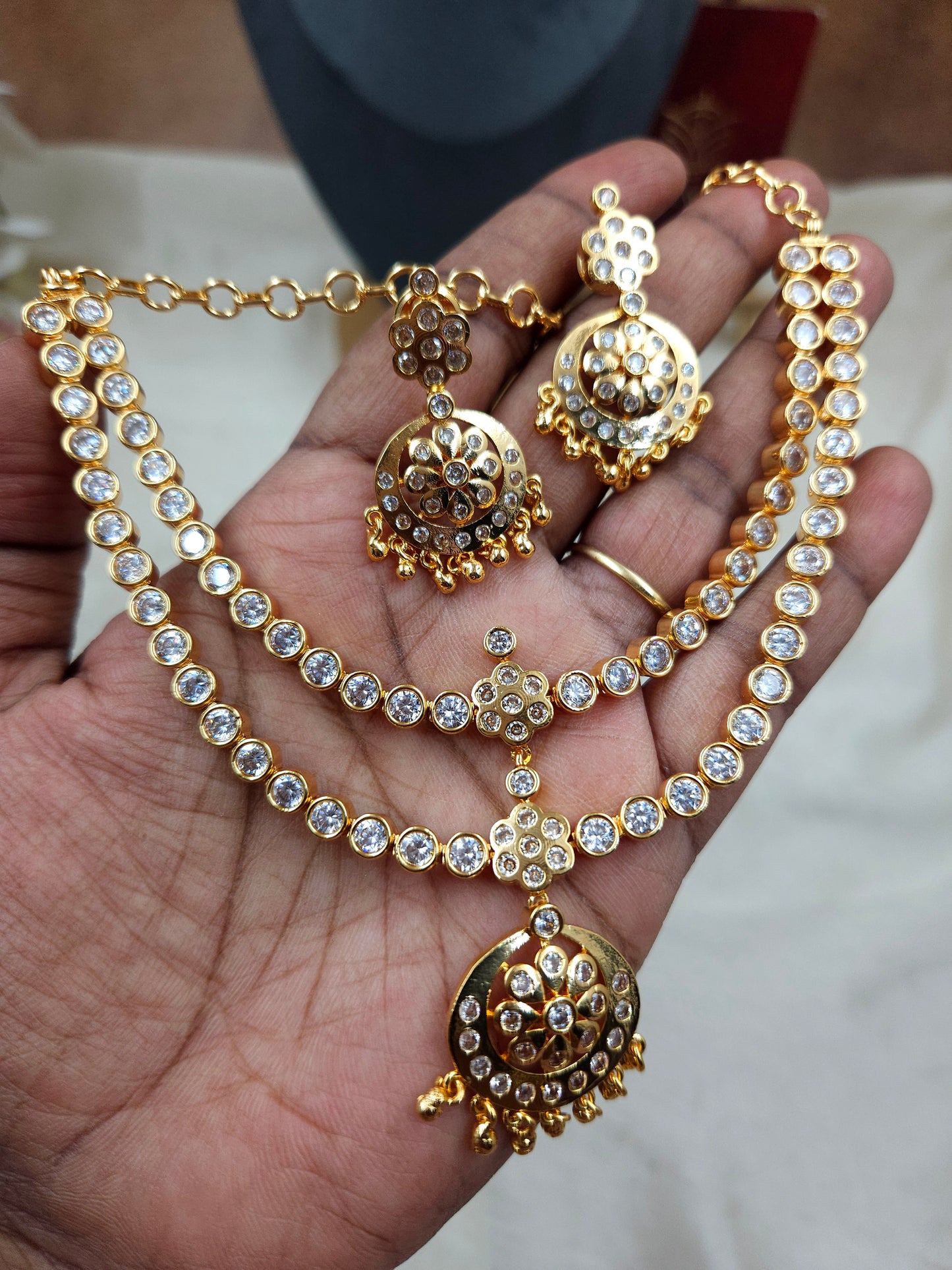 2 step adigai necklace N1433