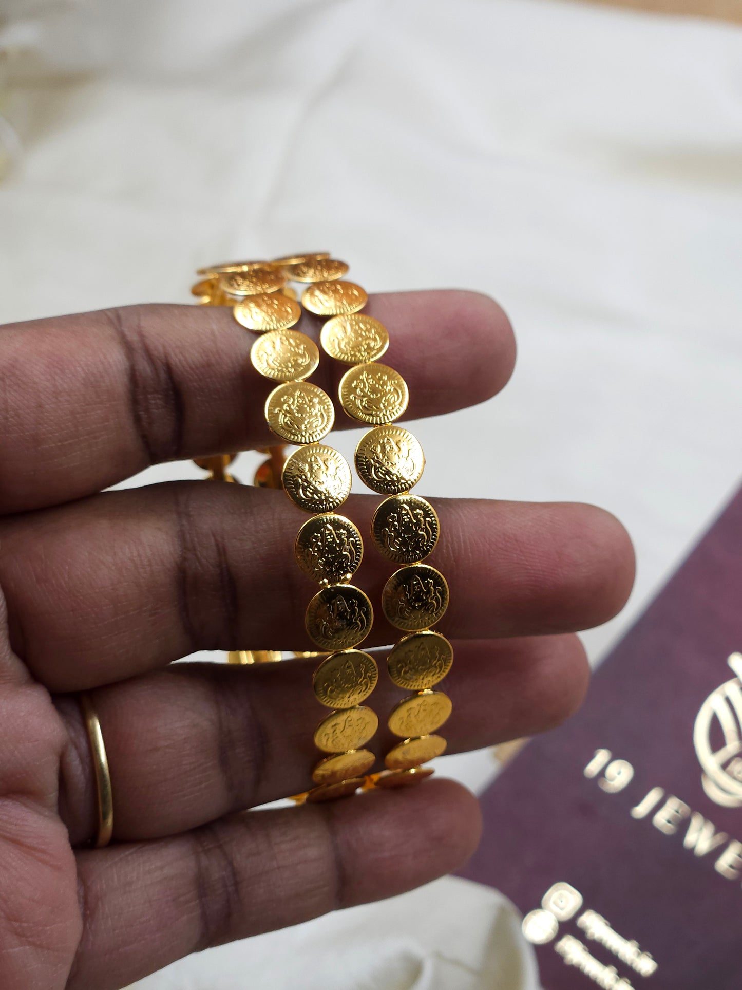 Coin Bangle Bn225
