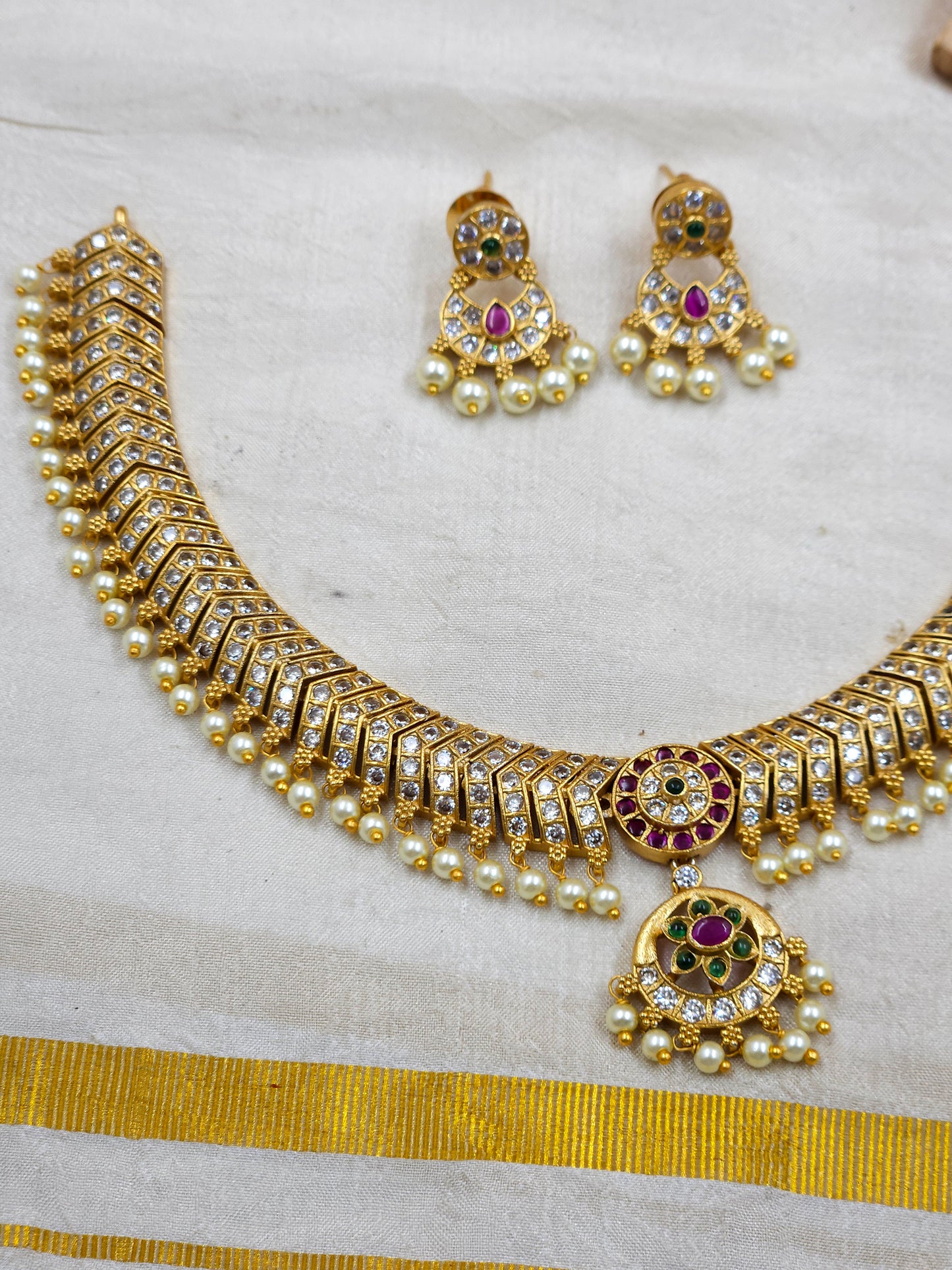 Heritage premium Necklace N1456-B18