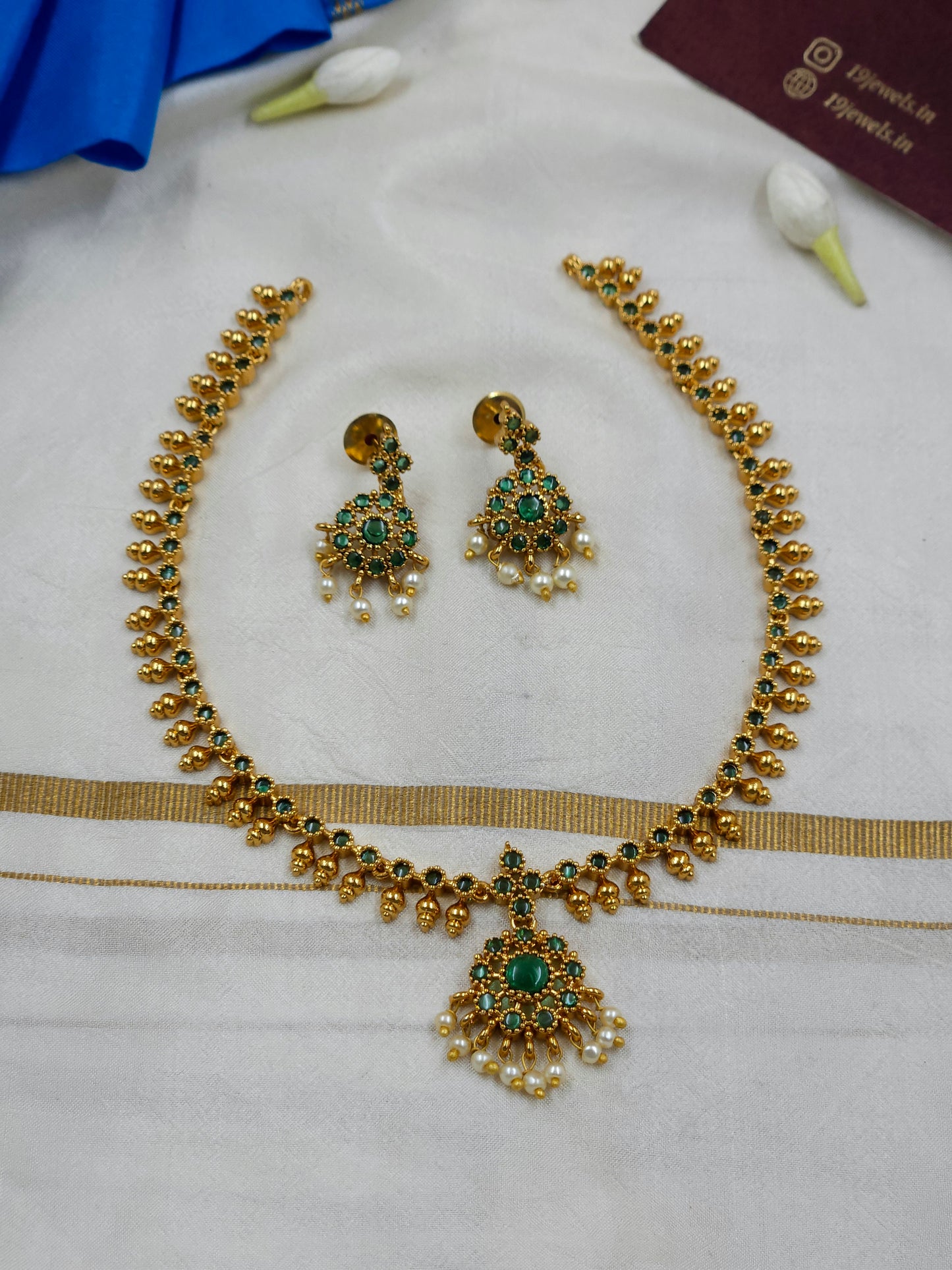Cz emerald necklace N1670