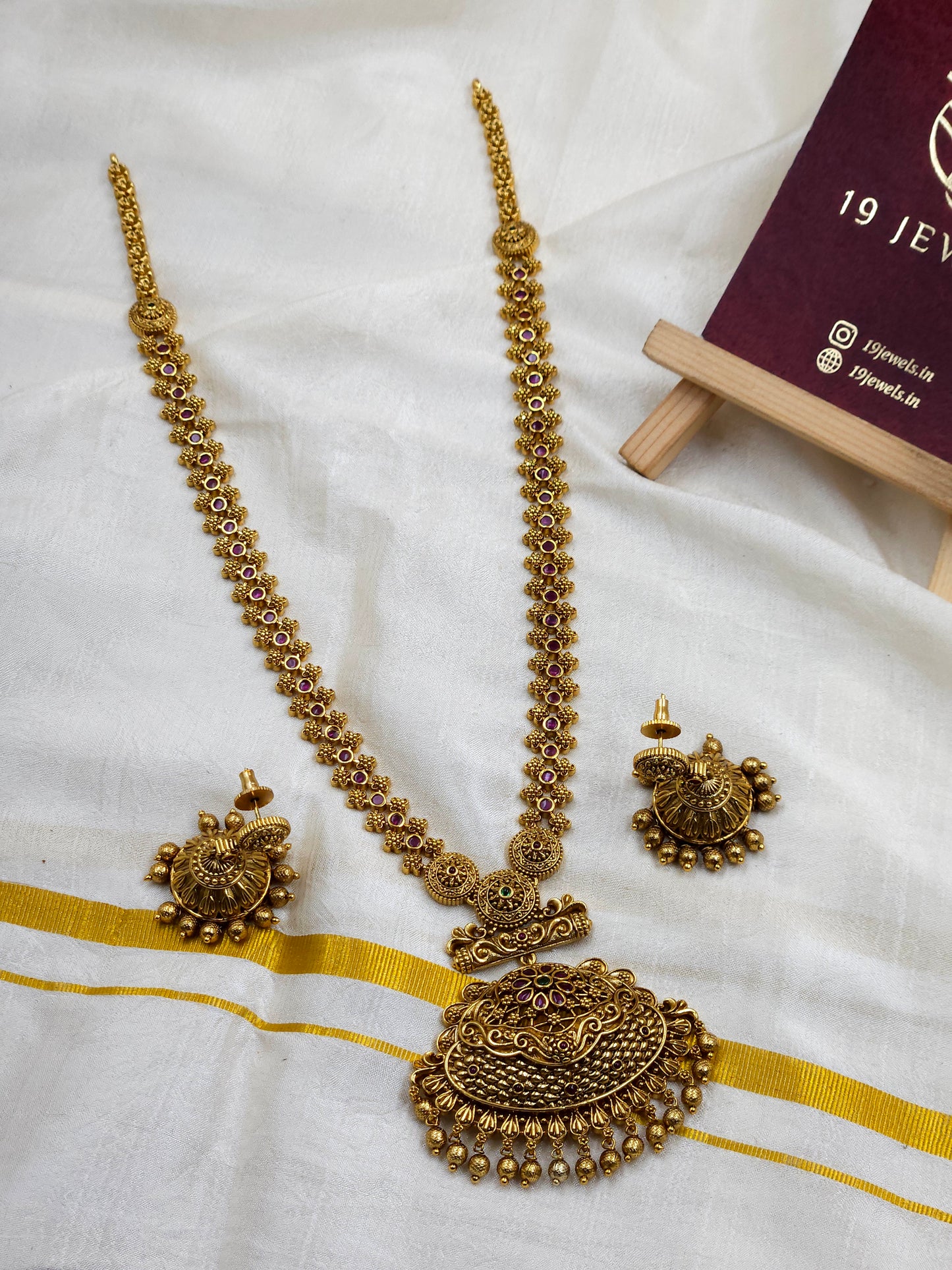 Non idol cz haram N1242