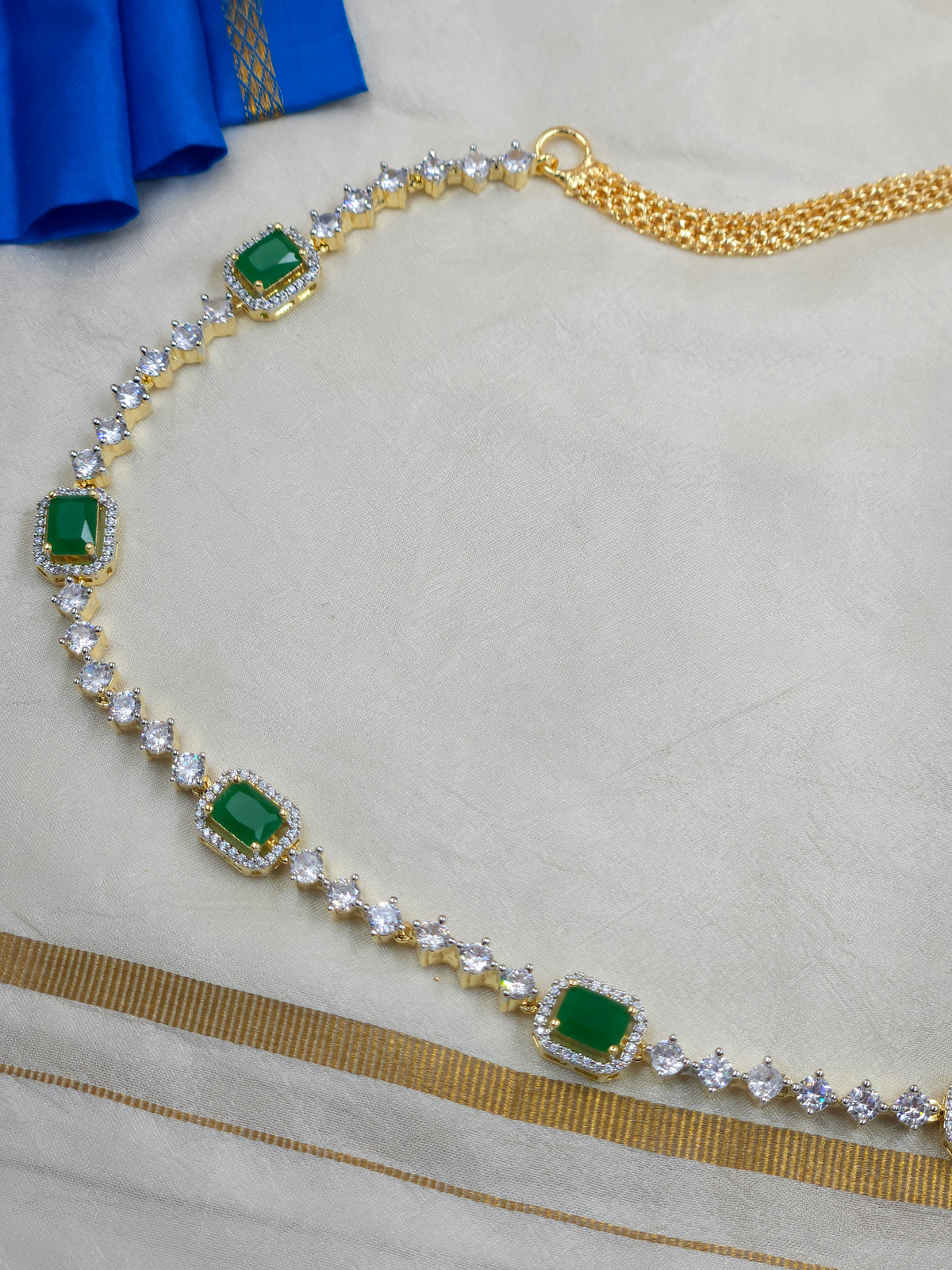 Ad emerald Hip chain Hb413