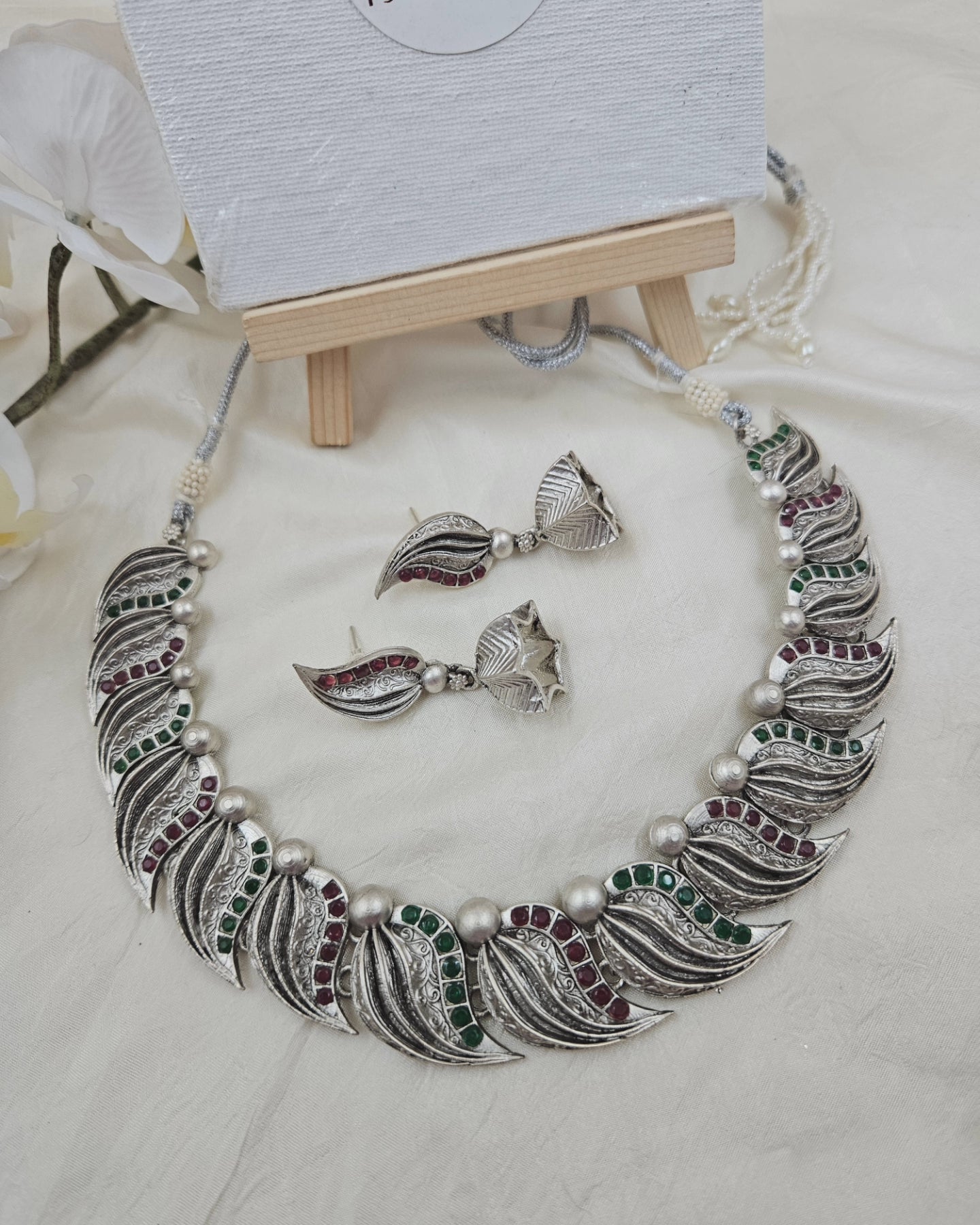 Silver leafy necklace Ge012