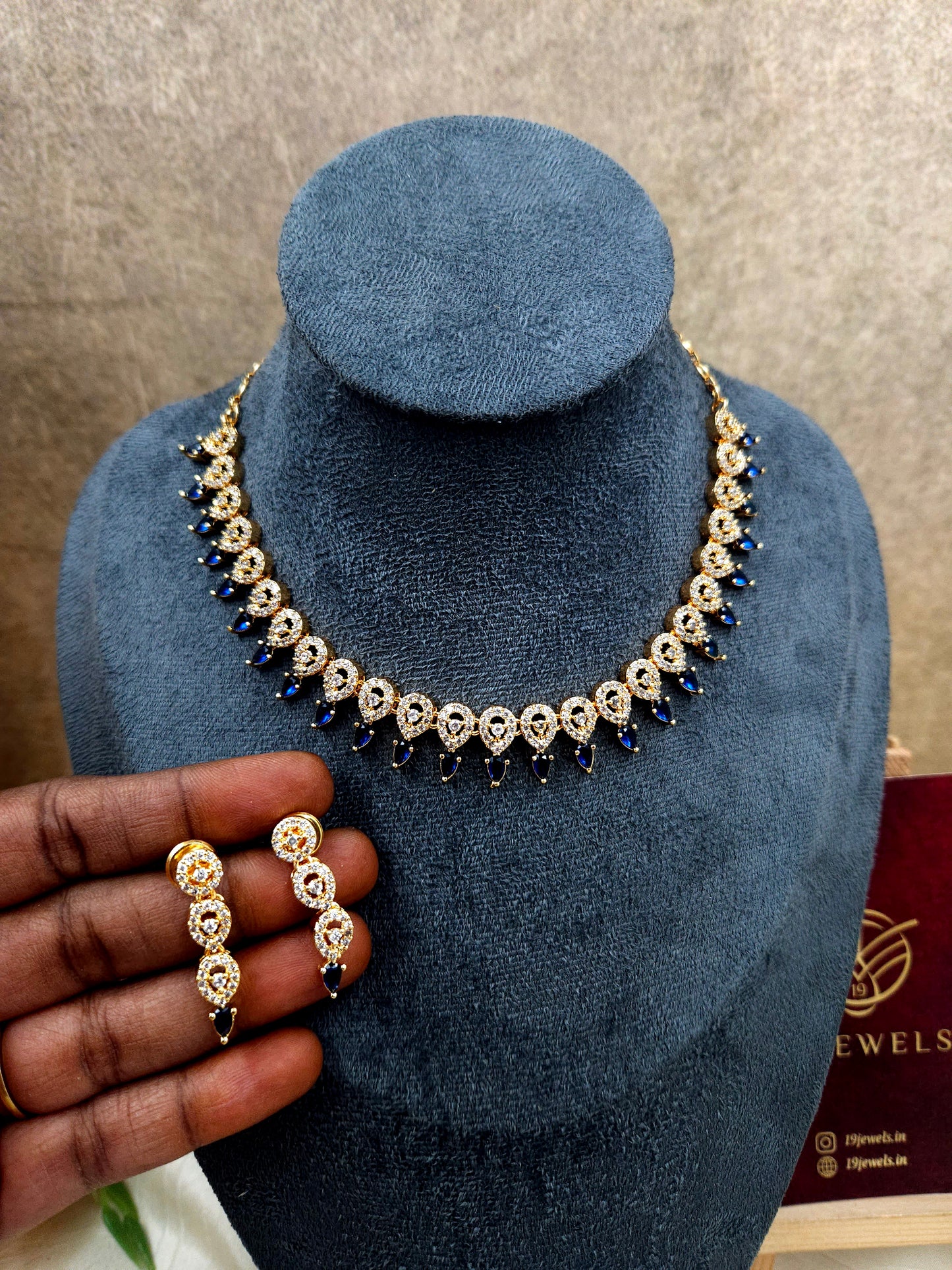 Ad stone necklace N845