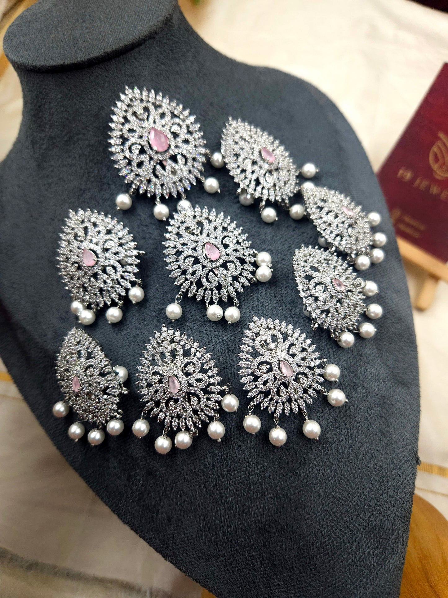 Premium diamond hair choti Hr133