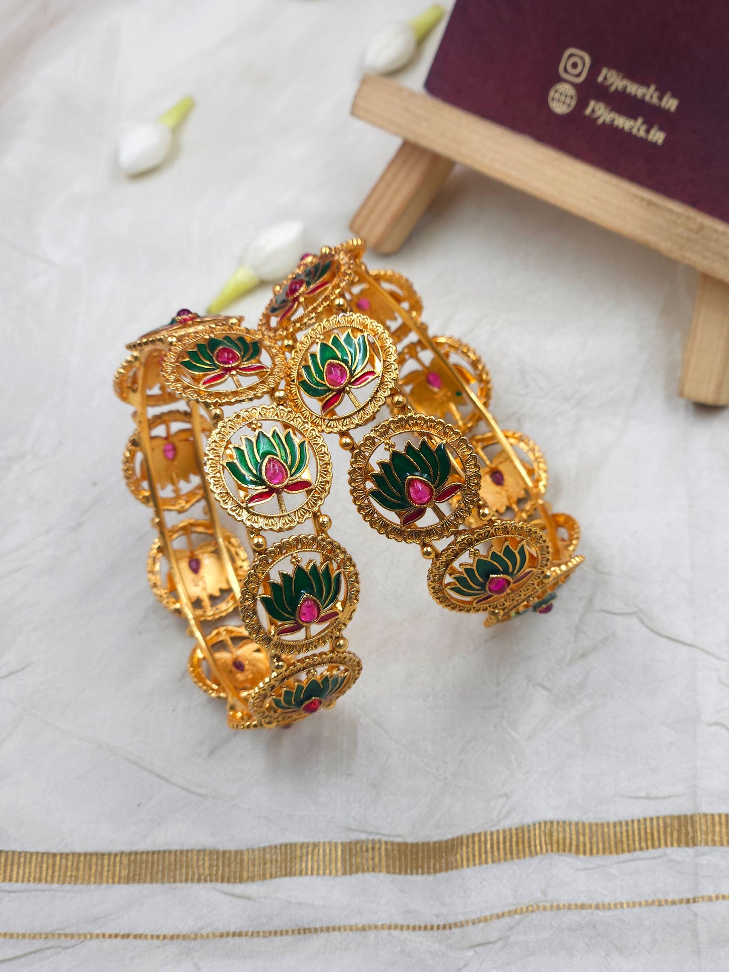 Lotus Bangles Bn146