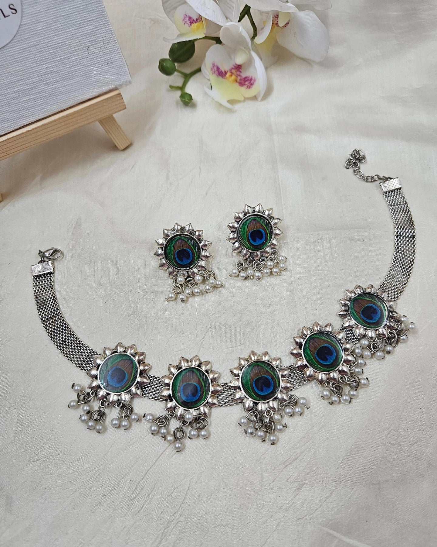 Peacock choker Ge006