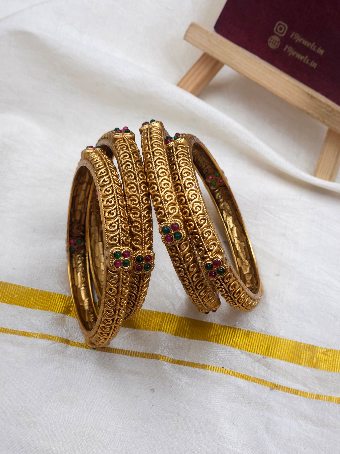 Bangle set Bn196