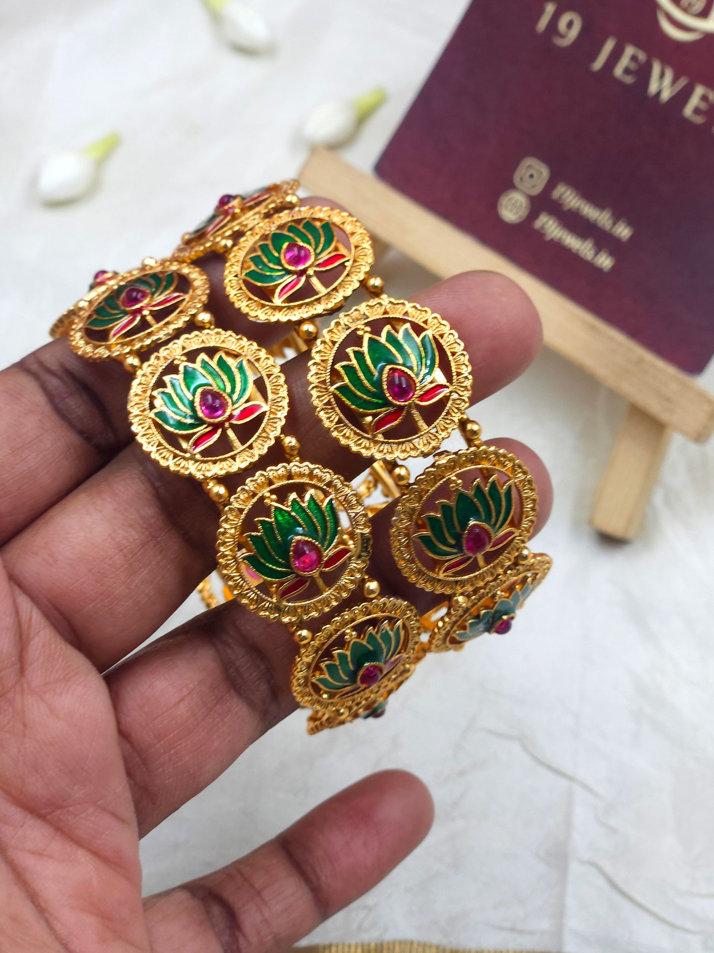 Lotus Bangles Bn146