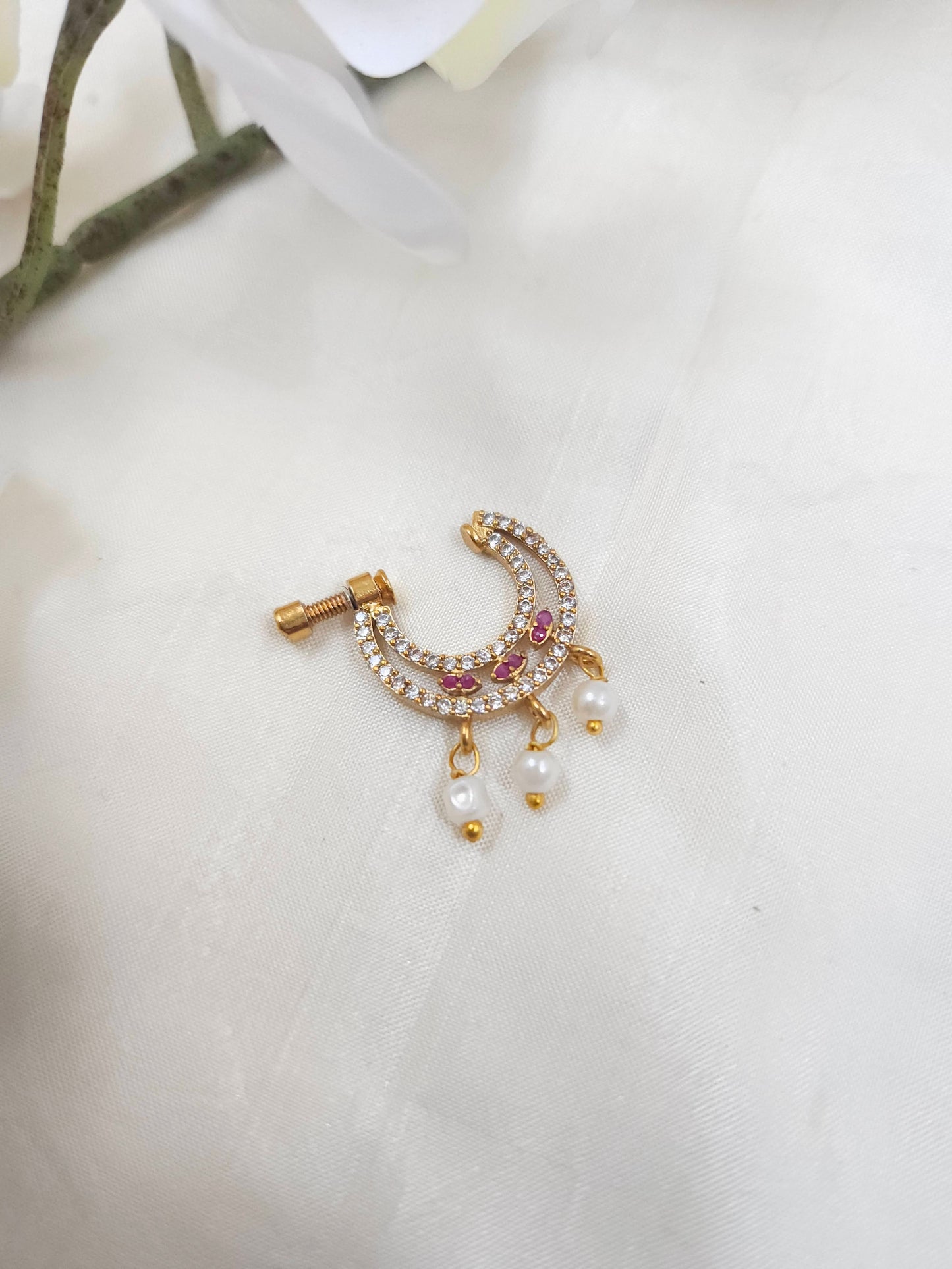 Nath/nose pin 024