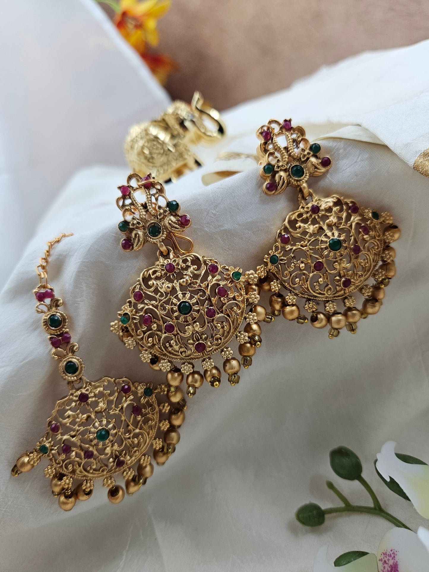 Earring with mantika Jm005