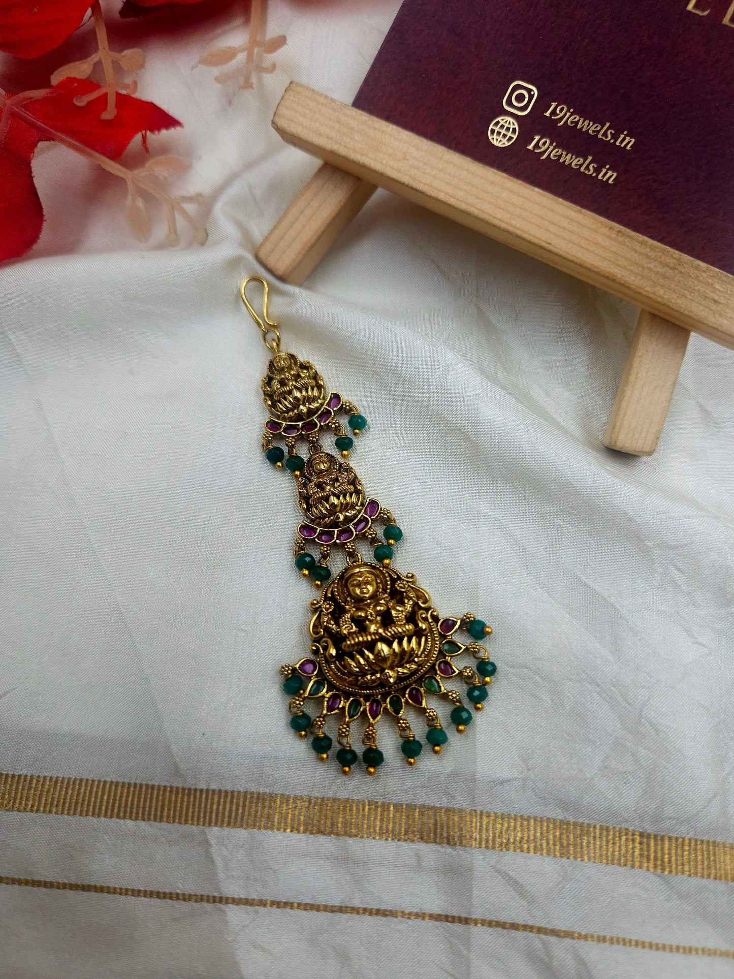 Premium lakshmi mangtika T191