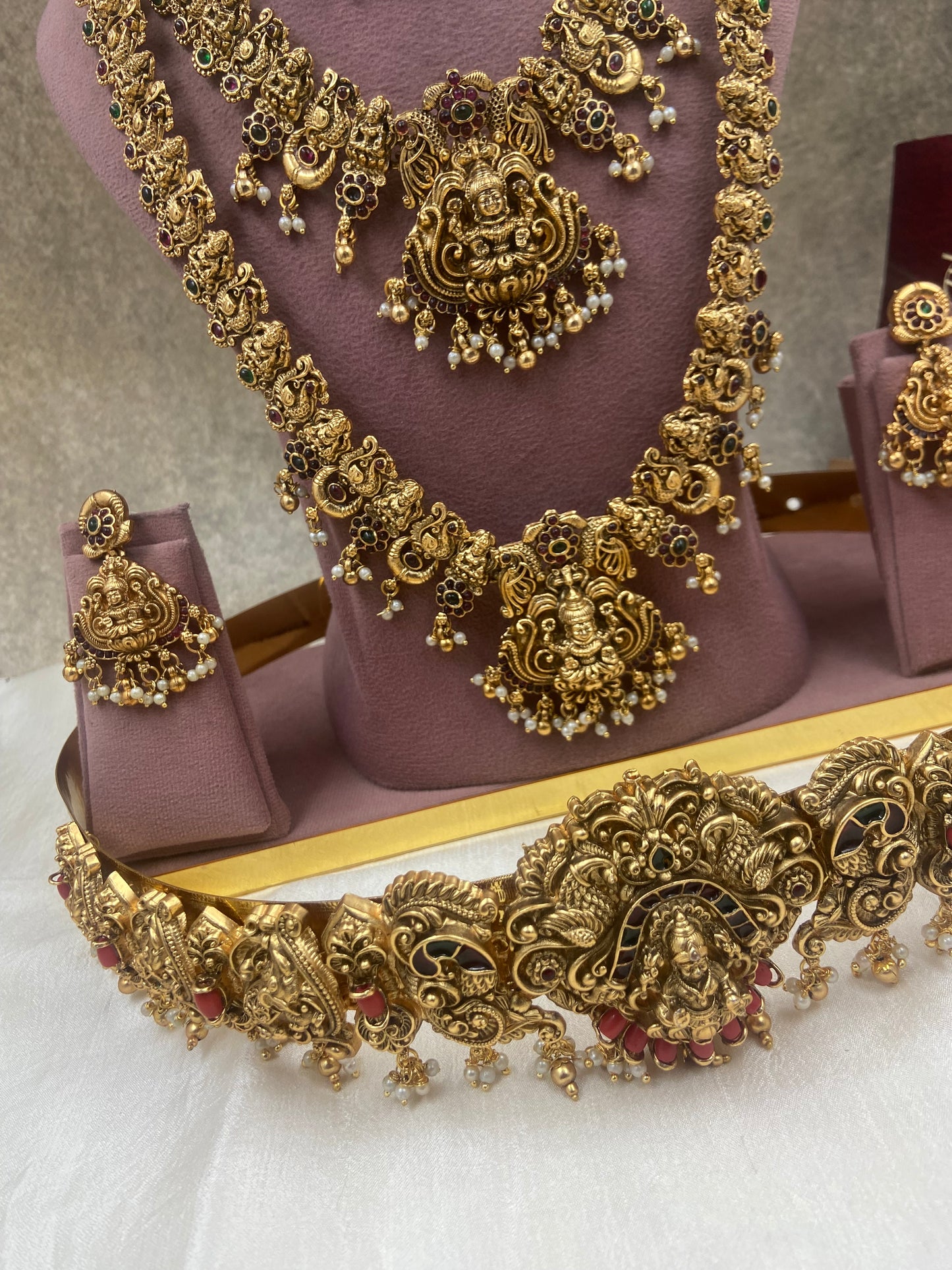 Nakshi semi bridal jewellery Sb619