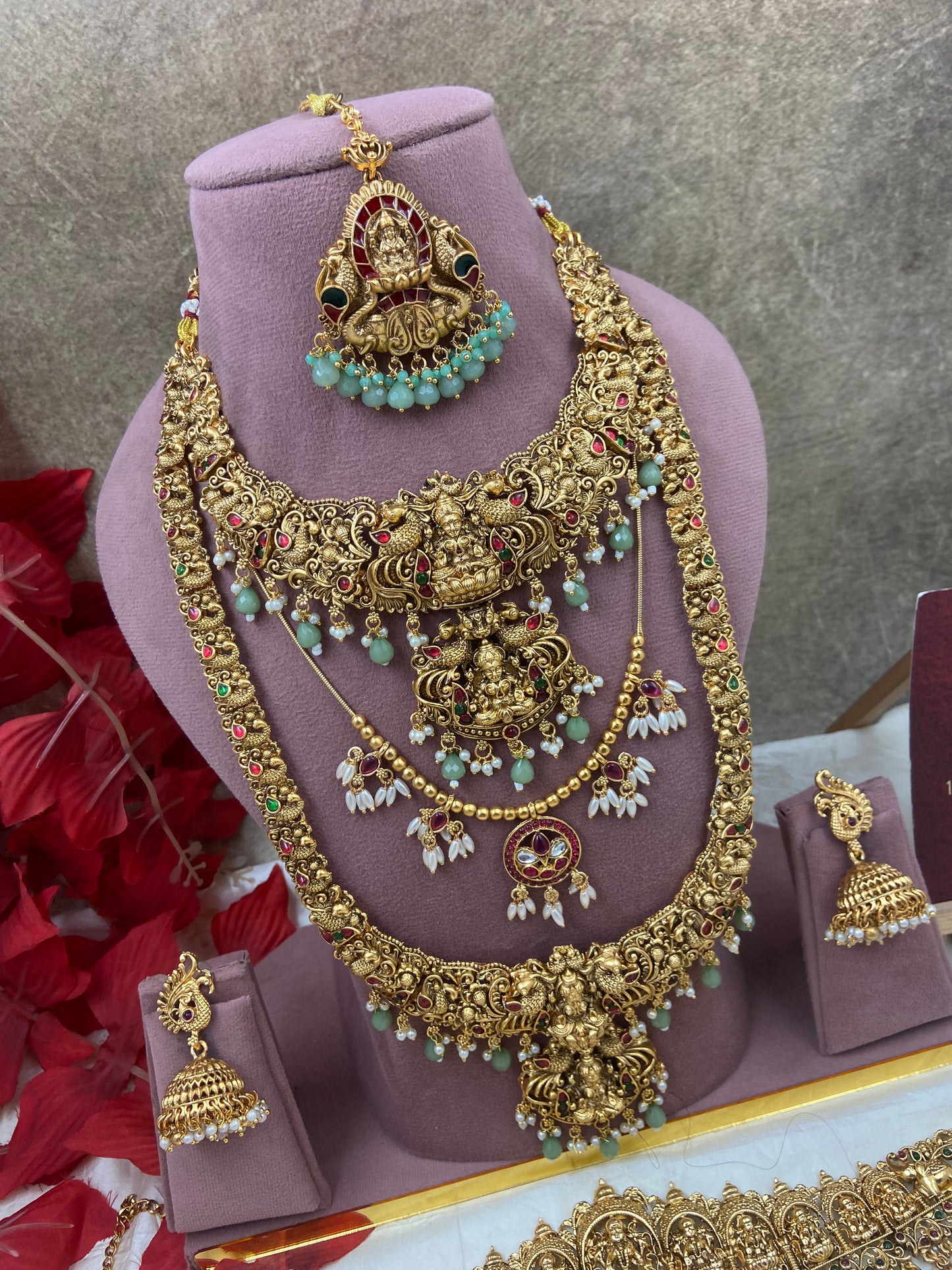 Lite green semi bridal jewellery Sb559