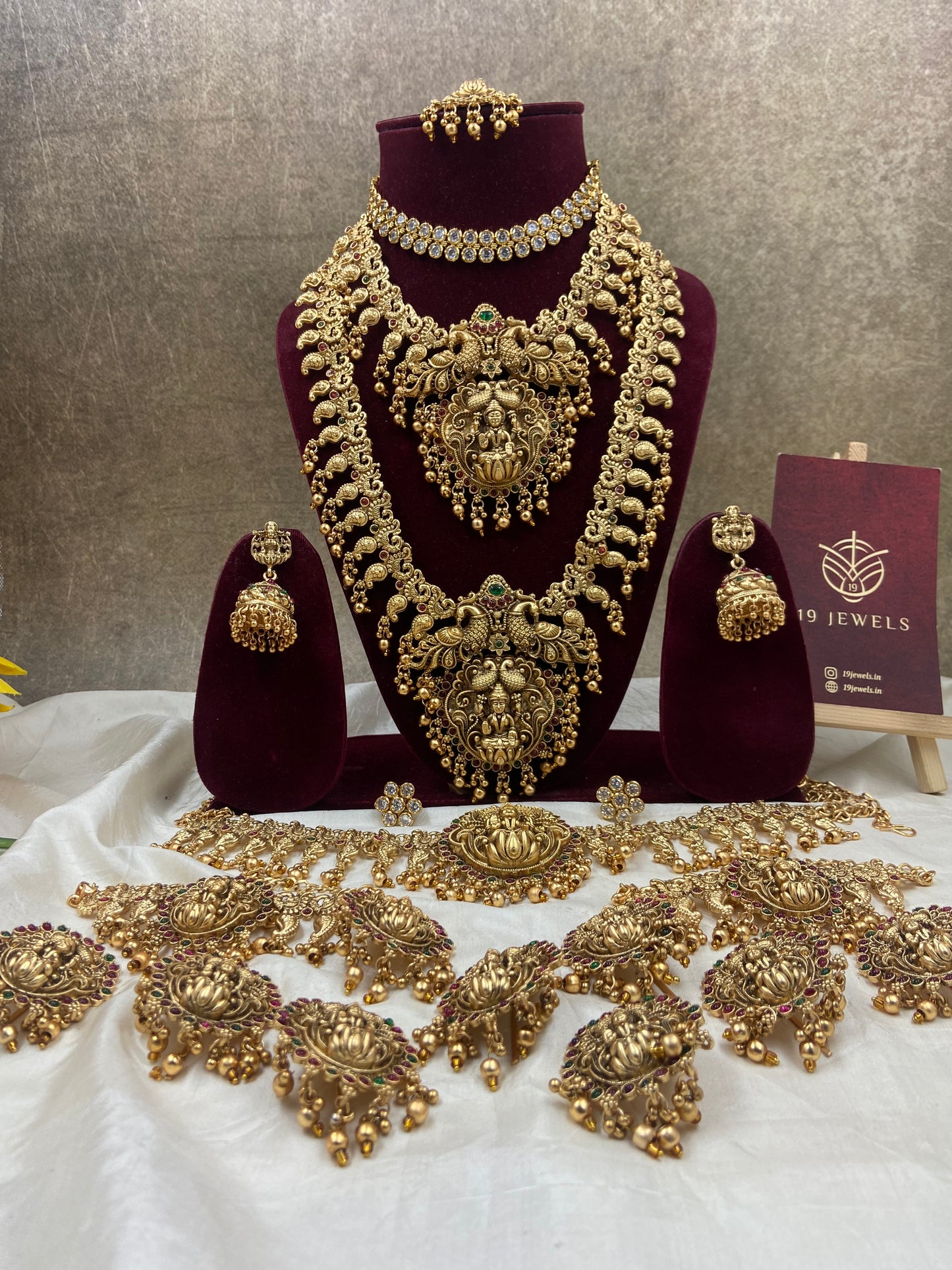Antique full bridal jewellery Br169