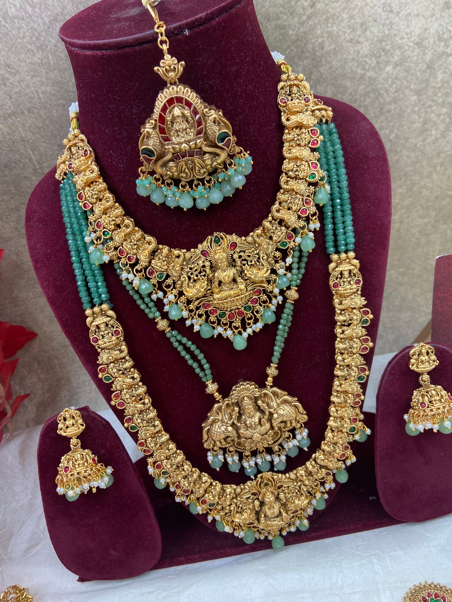 Lite green beaded semi bridal jewellery Sb525