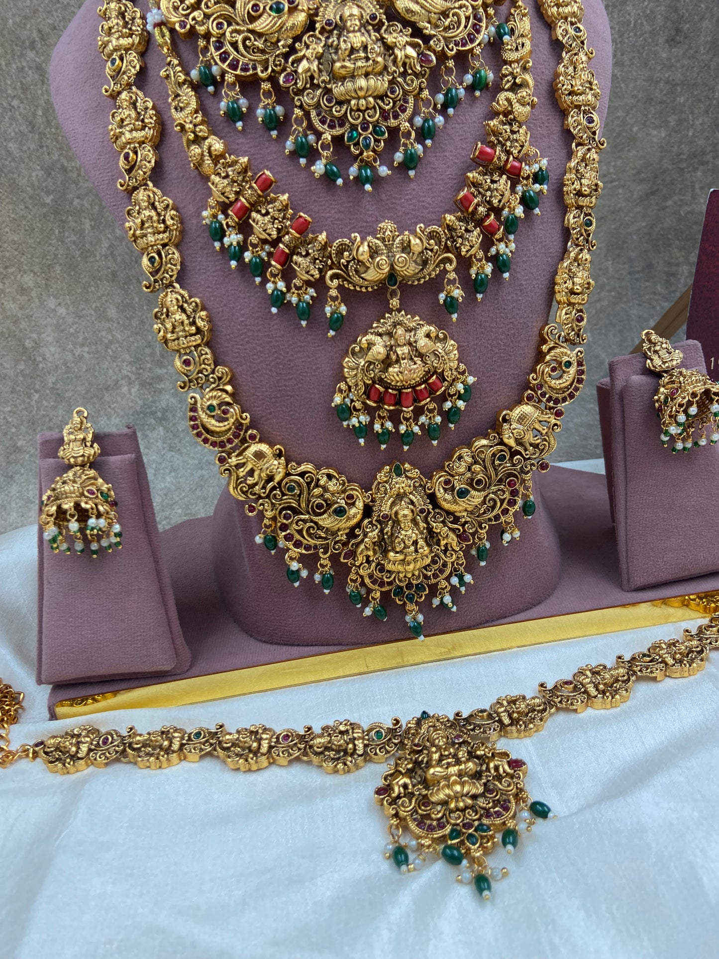 Semi bridal jewellery Sb633