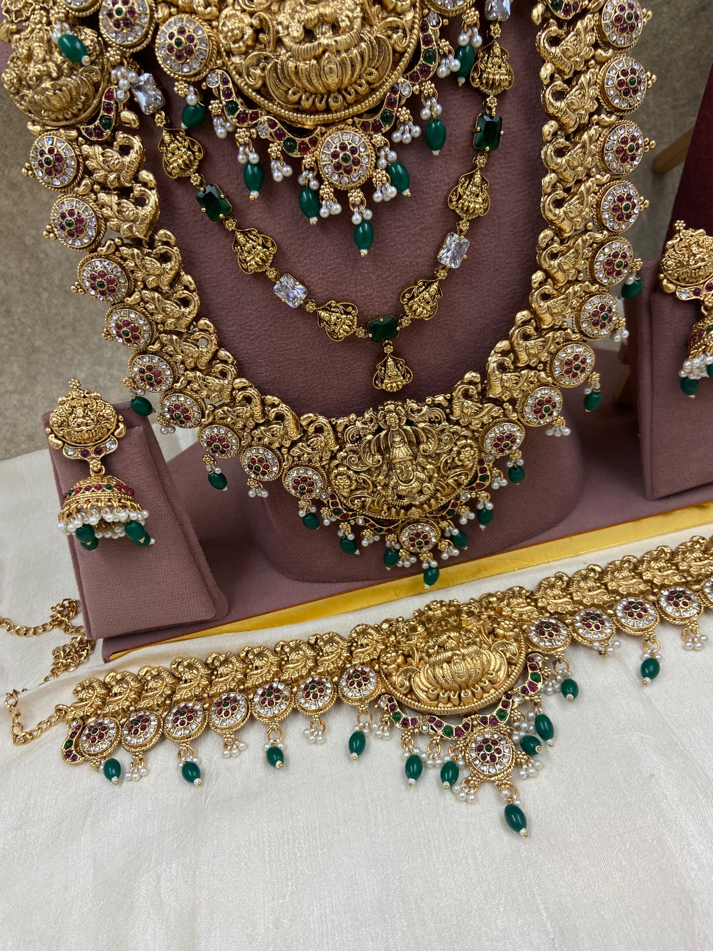 Stone and green beaded semi bridal jewellery Sb625