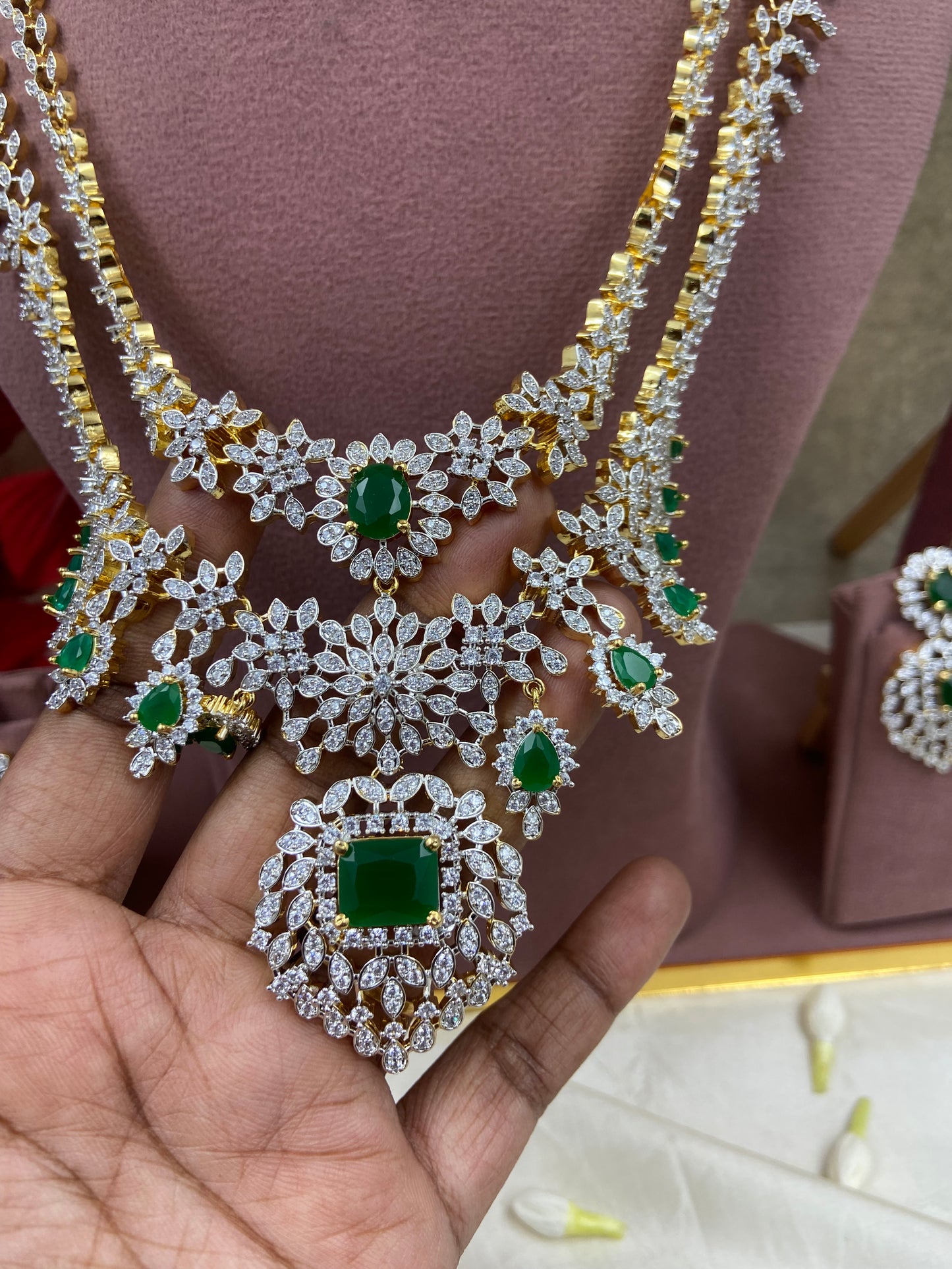 Premium American diamond necklace N1079