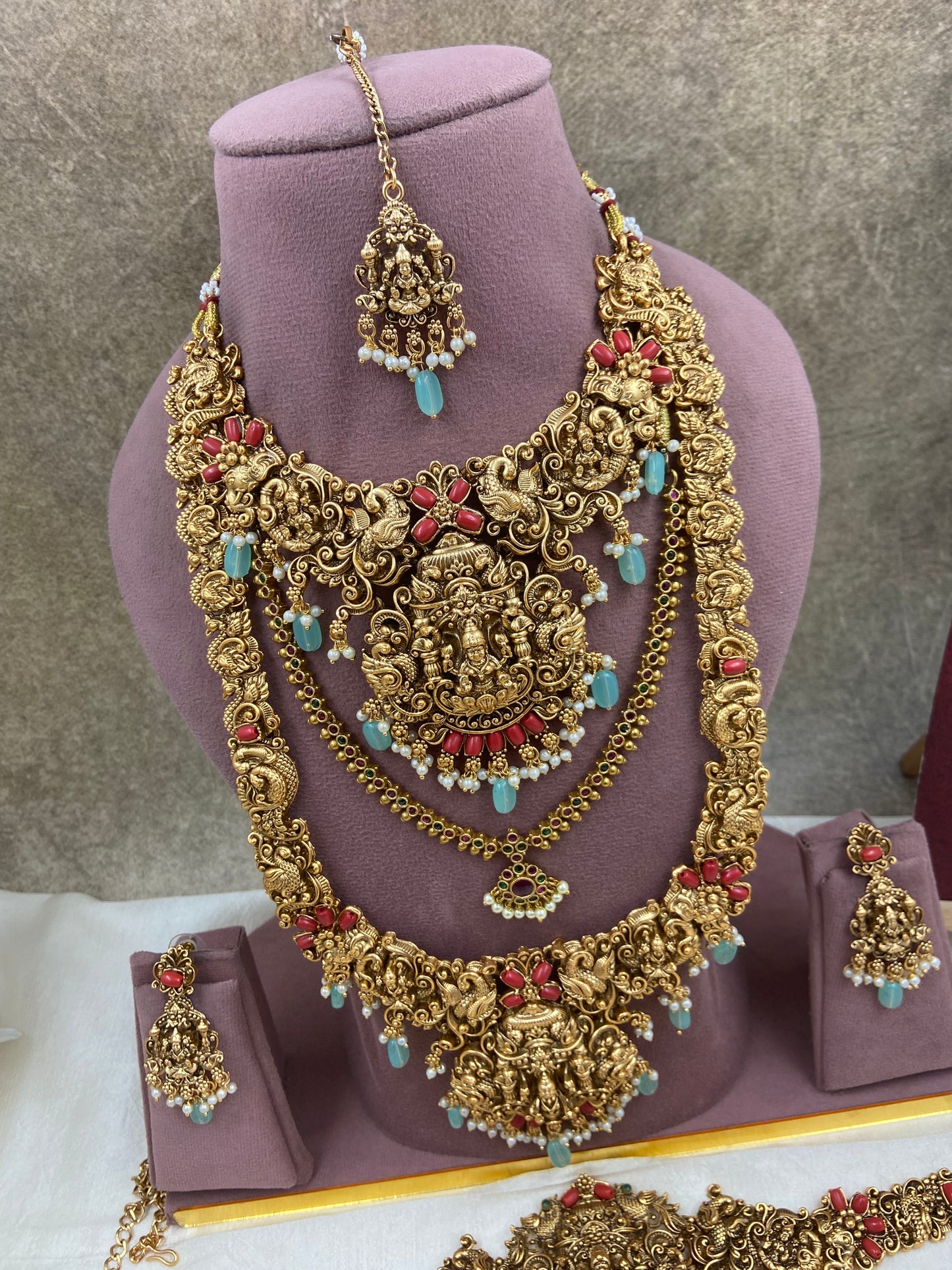 Nakshi semi bridal jewellery Sb630