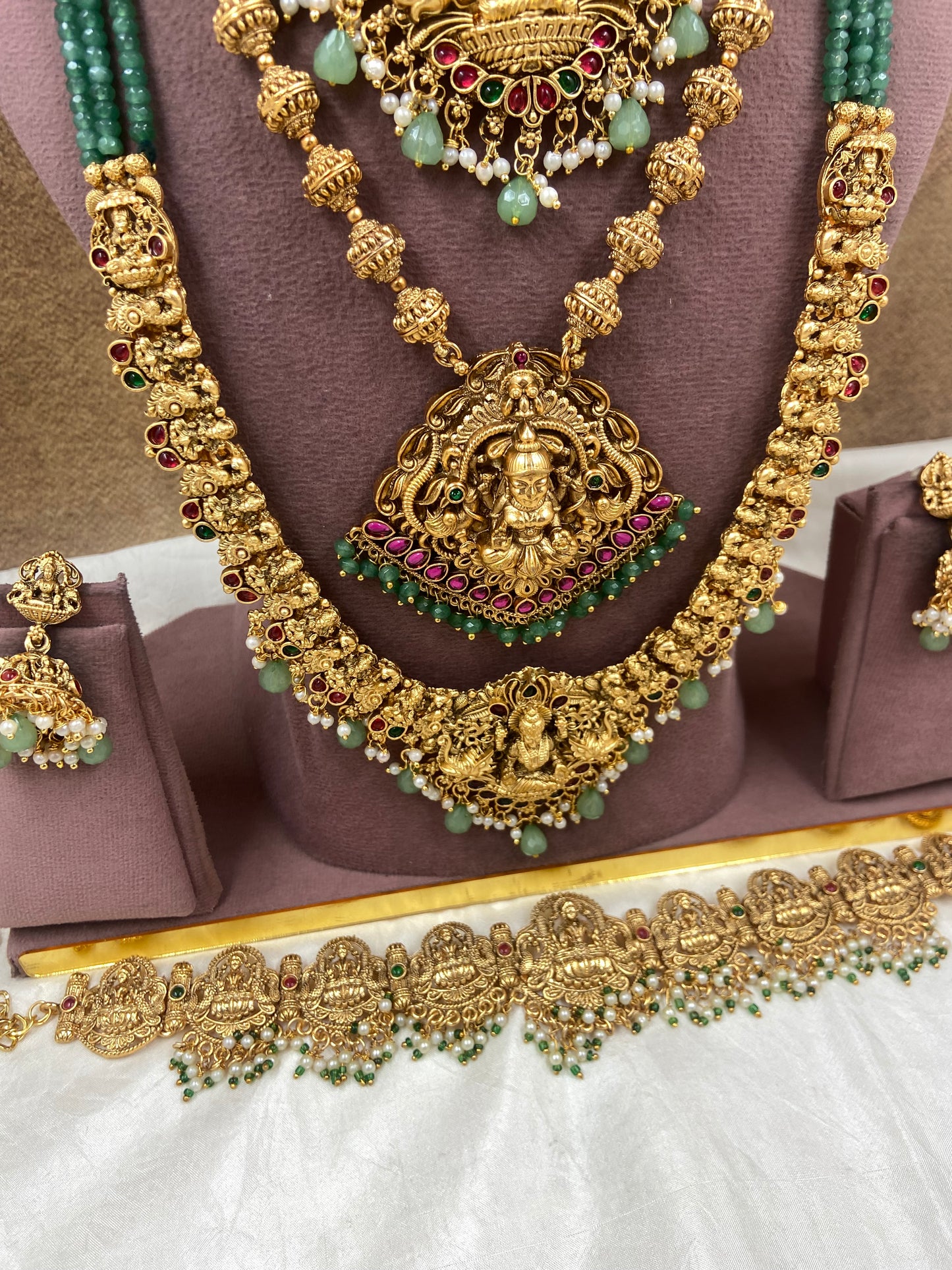 Semi bridal jewellery Sb811